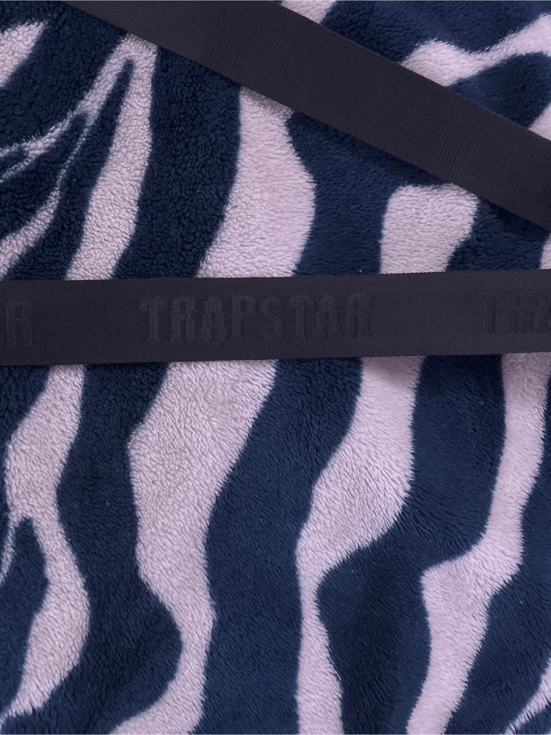 Trapstar Black Crossbody Bag - photo 3