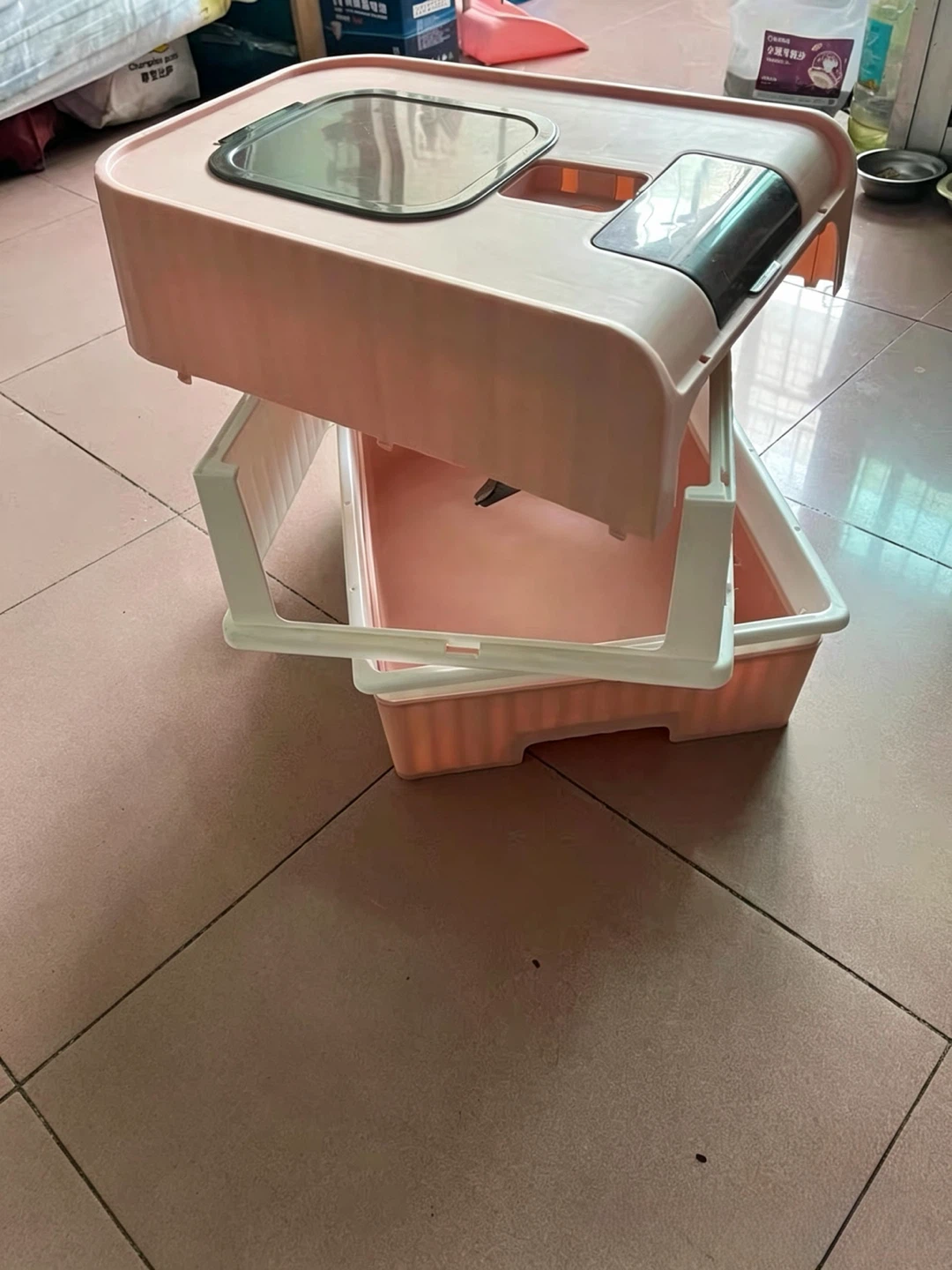 Pink and White Enclosed Cat Litter Box - photo 4