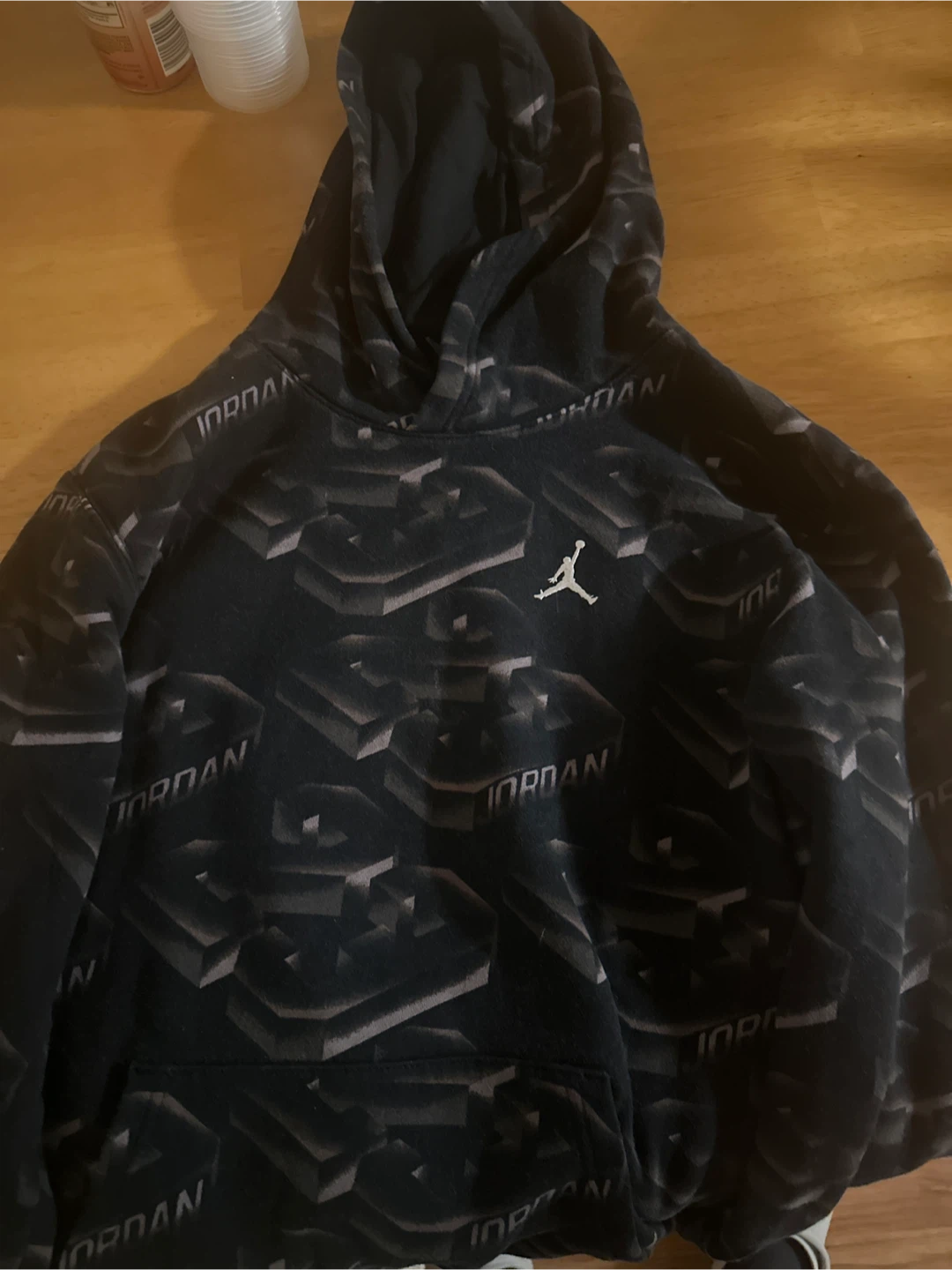 SUETER JORDAN DISEÑO 3D