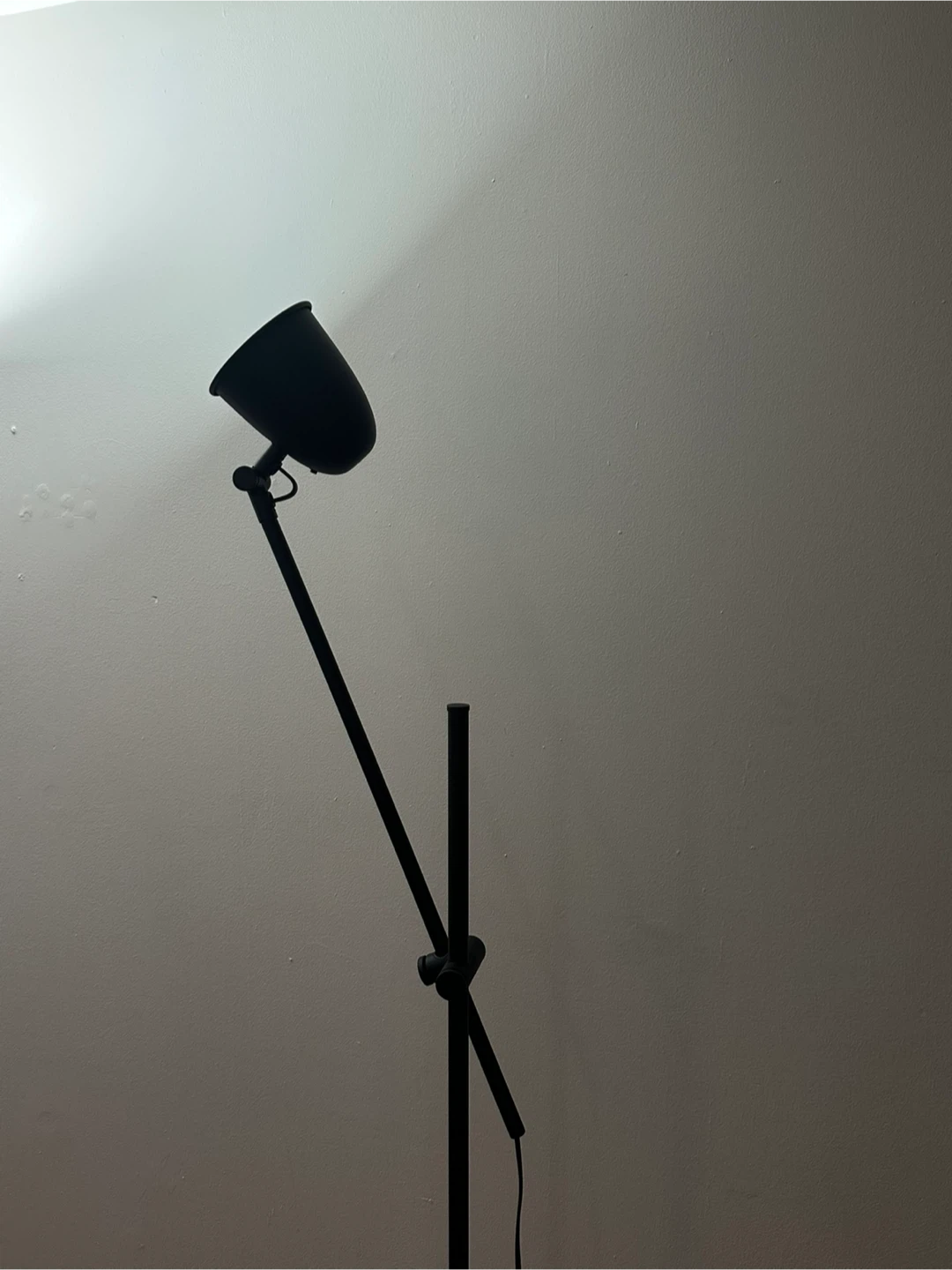 IKEA Tertial Floor Lamp Black - photo 2