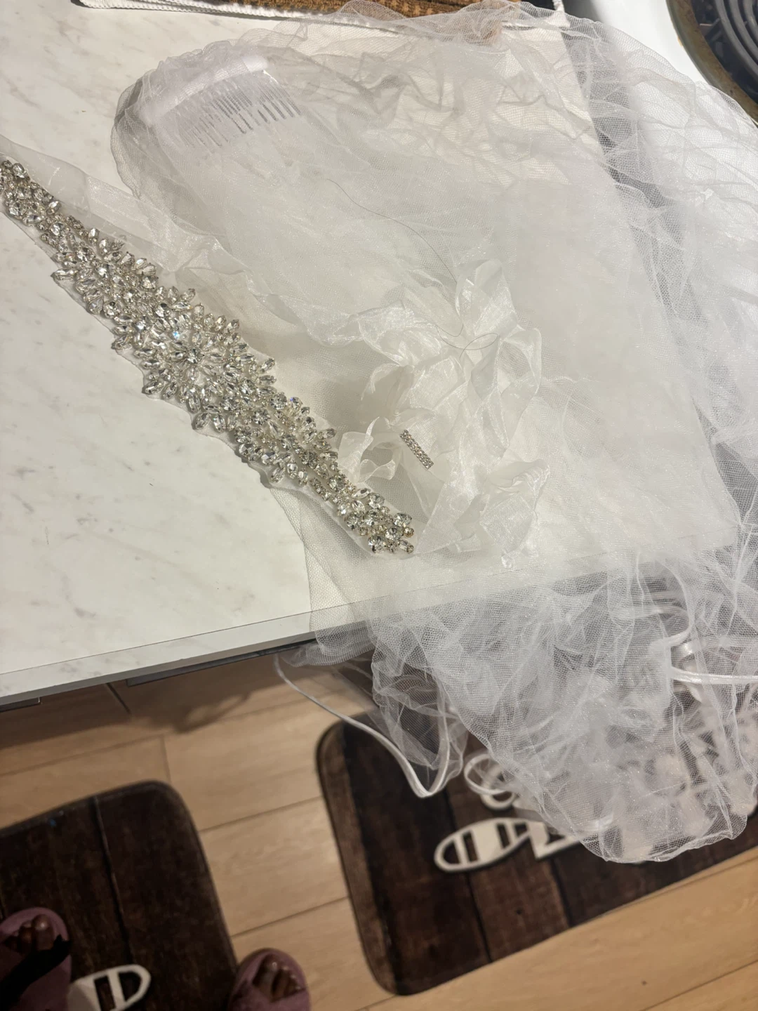 Veil and belt