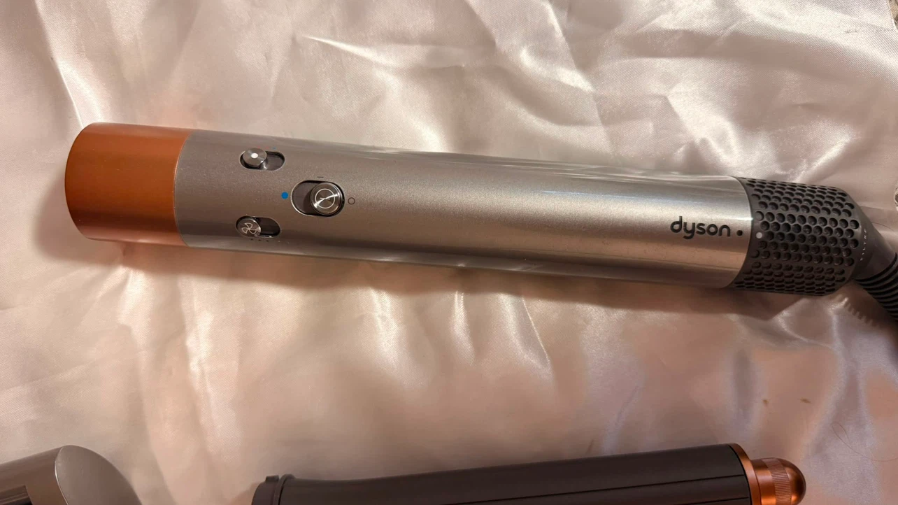 Dyson Airwrap Multi-Styler with Case - photo 3
