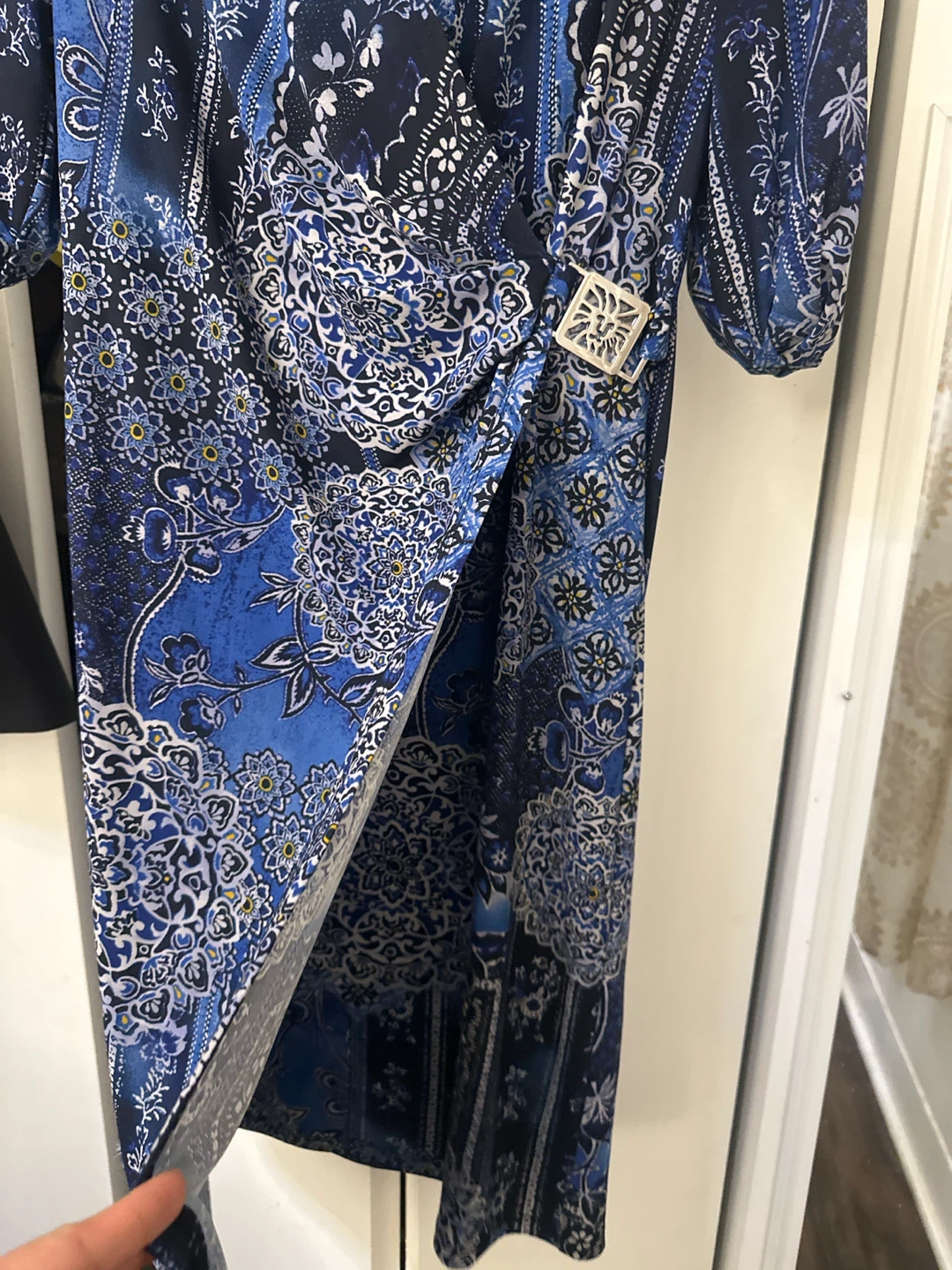 Anne Klein Blue Patterned Wrap Dress - photo 4