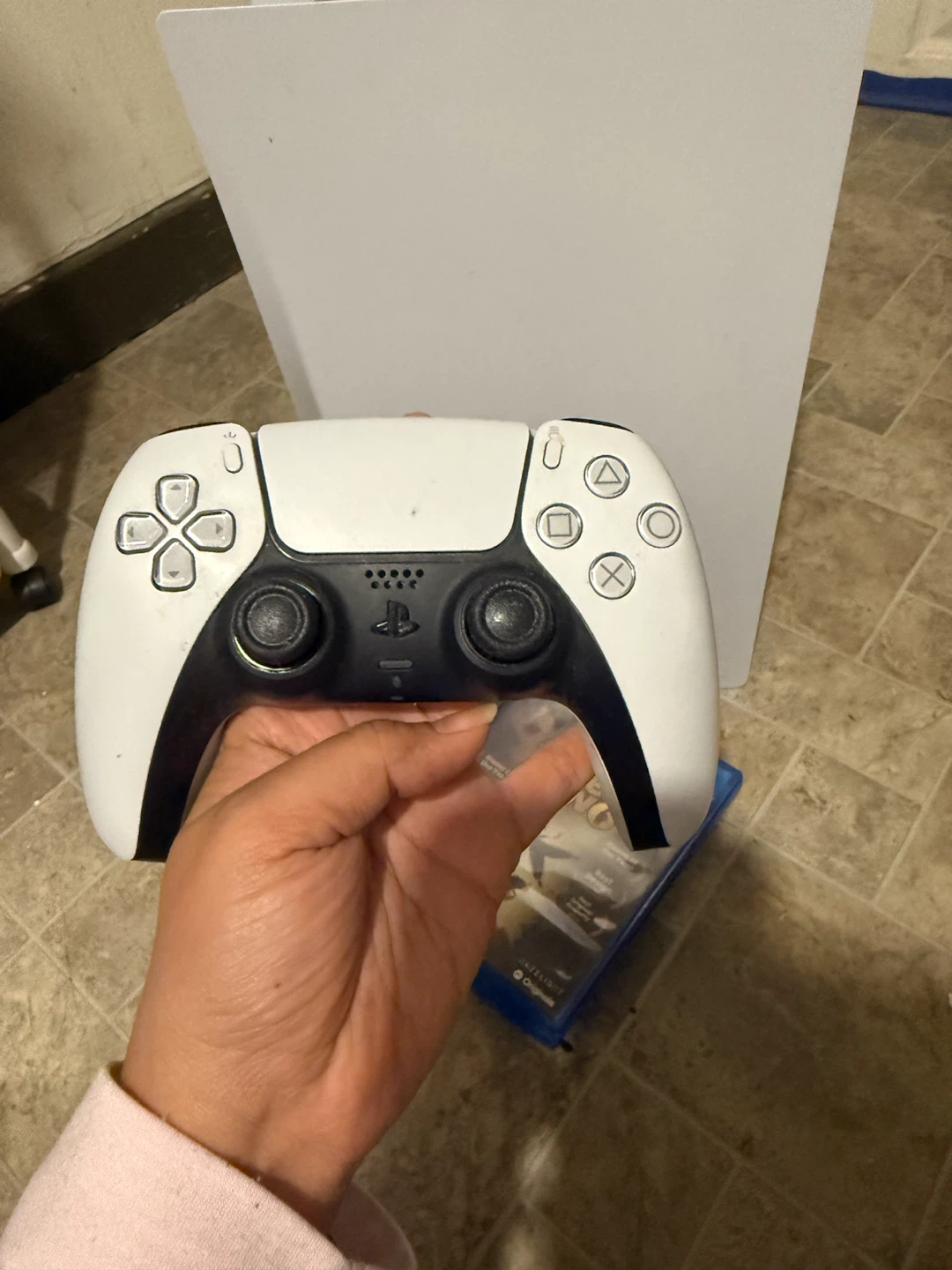 PlayStation 5 Console with DualSense Controller - photo 4