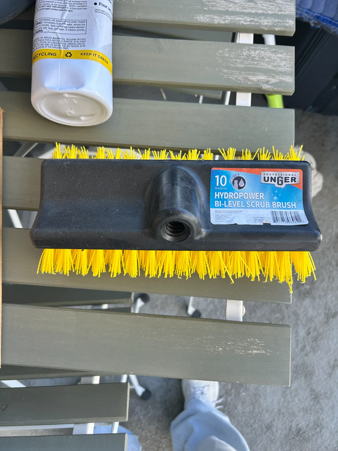Chomp Pull It Out Concrete Oil Stain Remover and Scrub Brush - photo 4