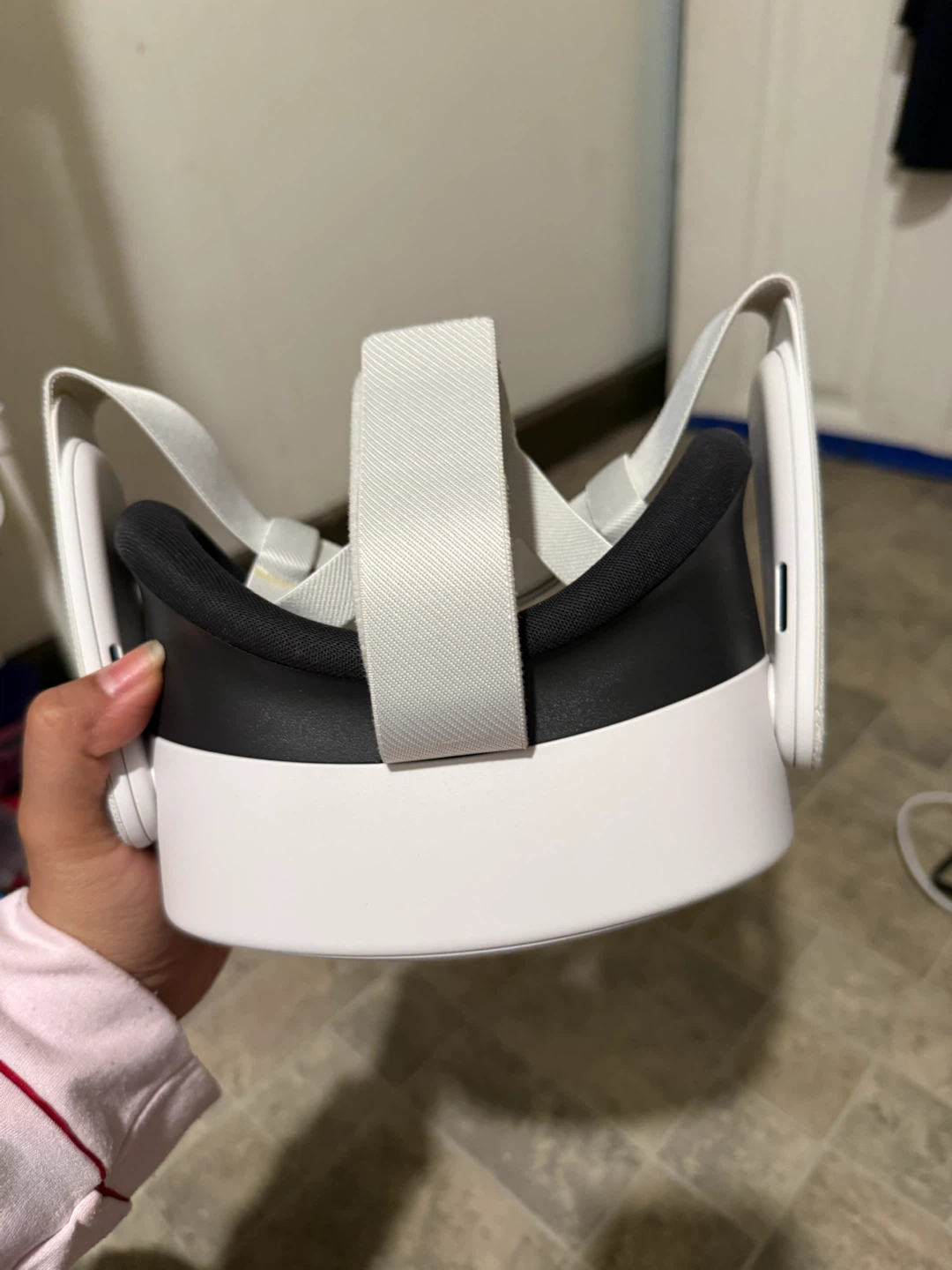 Meta Quest 3SVR Headset with Controllers - photo 2