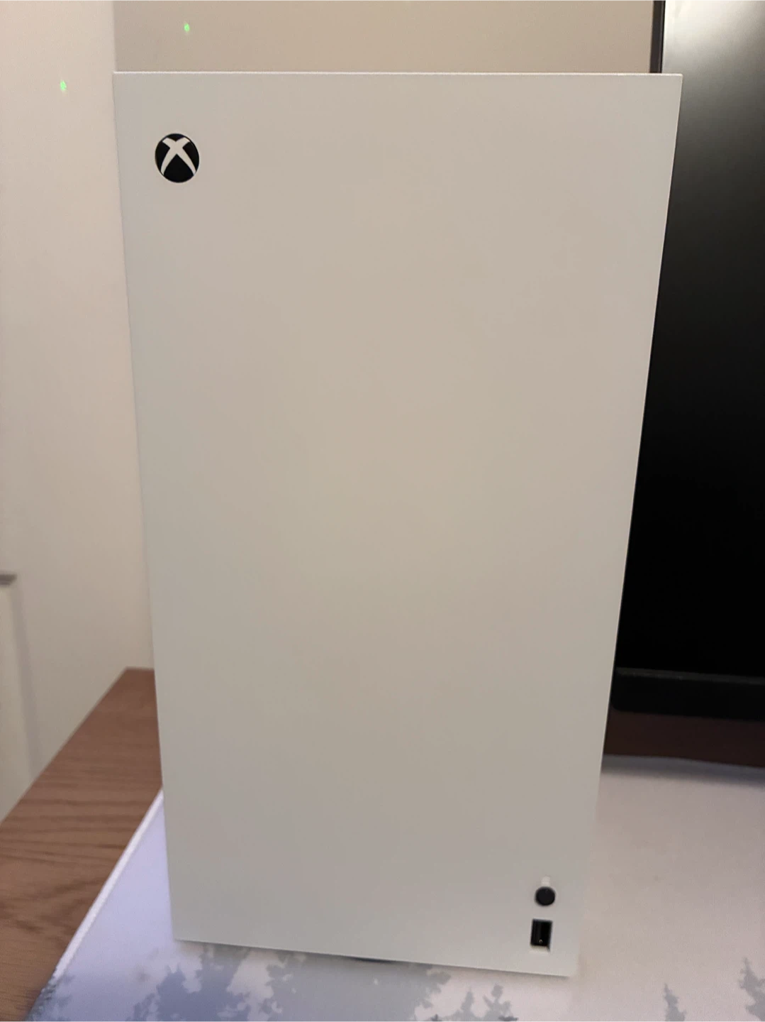 Xbox Series X robot white 1TB with headset and all boxes - photo 2