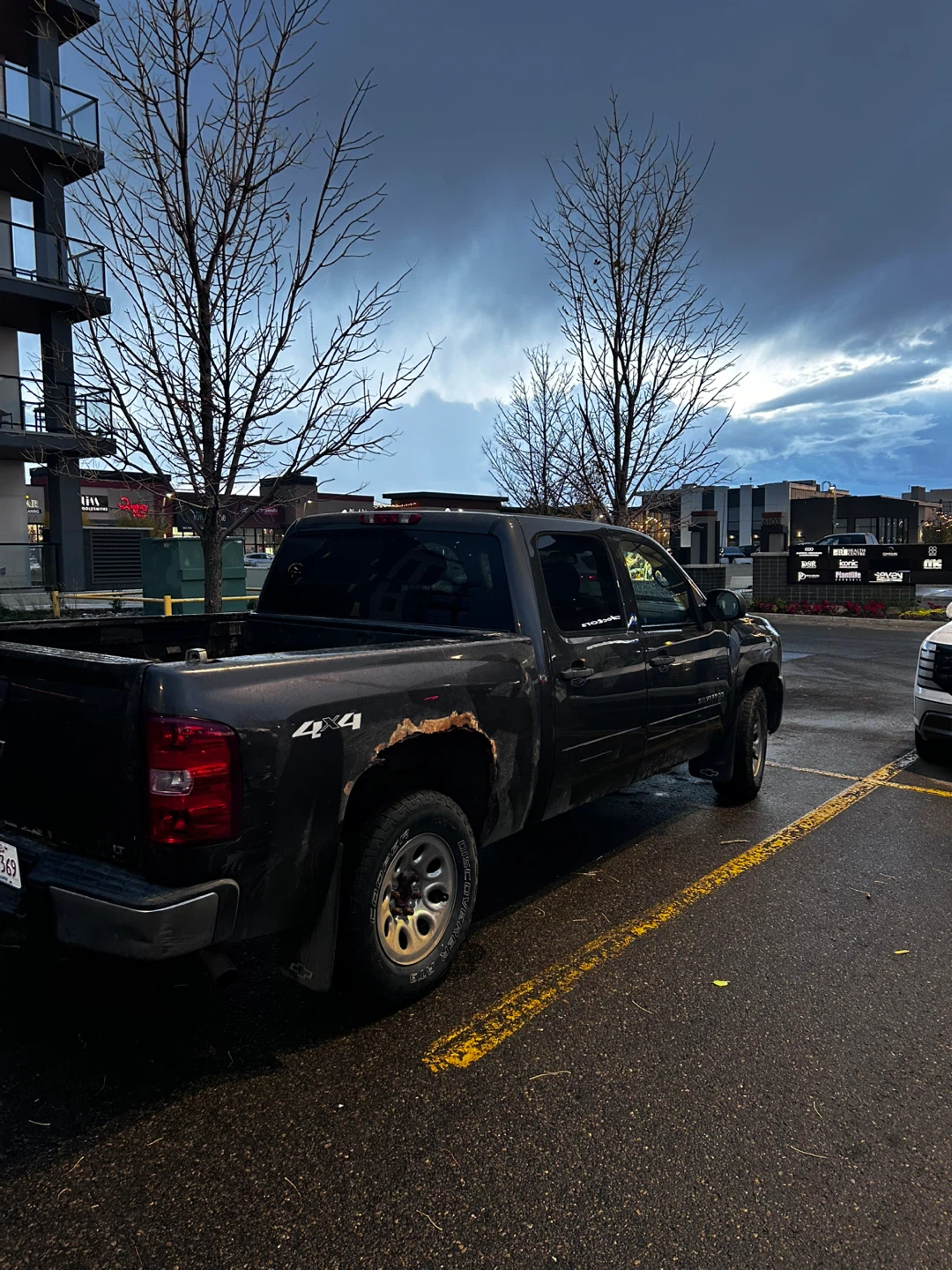 Chevrolet Silverado 1500 LT 4x4 - photo 2