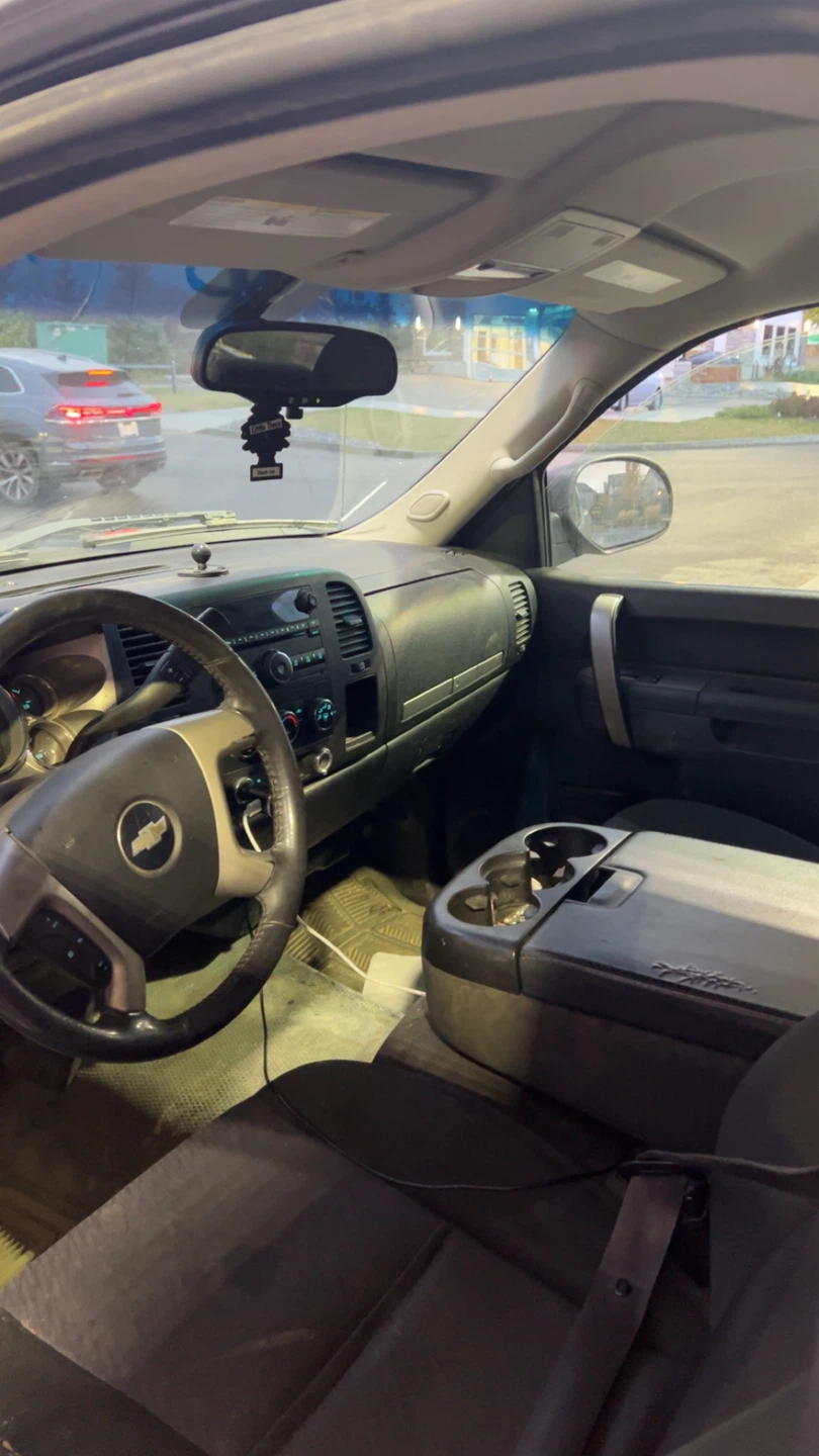 Chevrolet Silverado 1500 LT 4x4 - photo 5