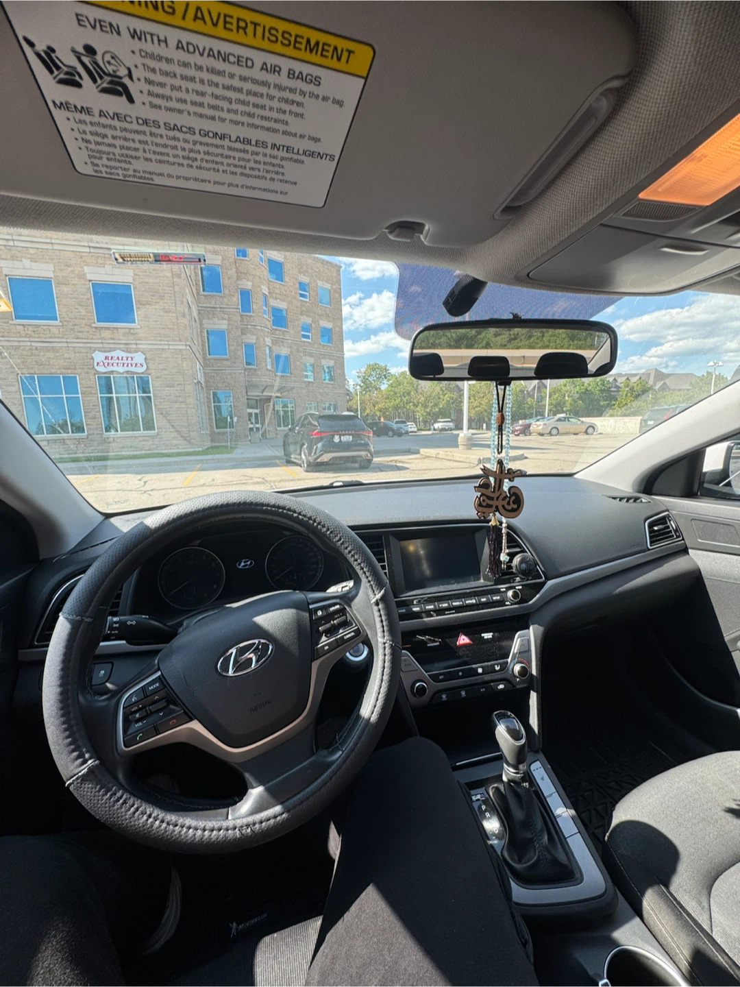 Hyundai Elantra 2017 - photo 2