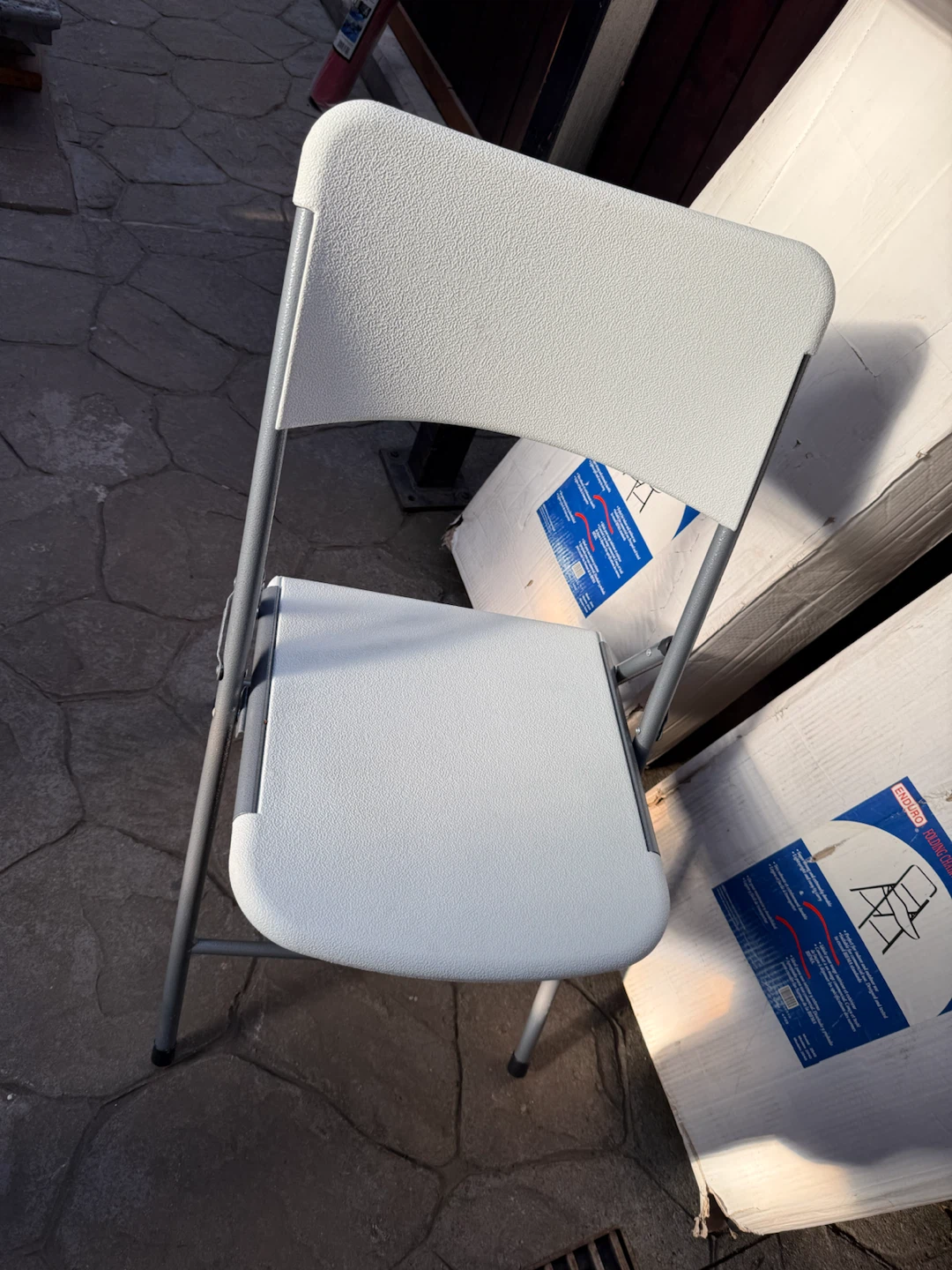 Foldable chairs plastic