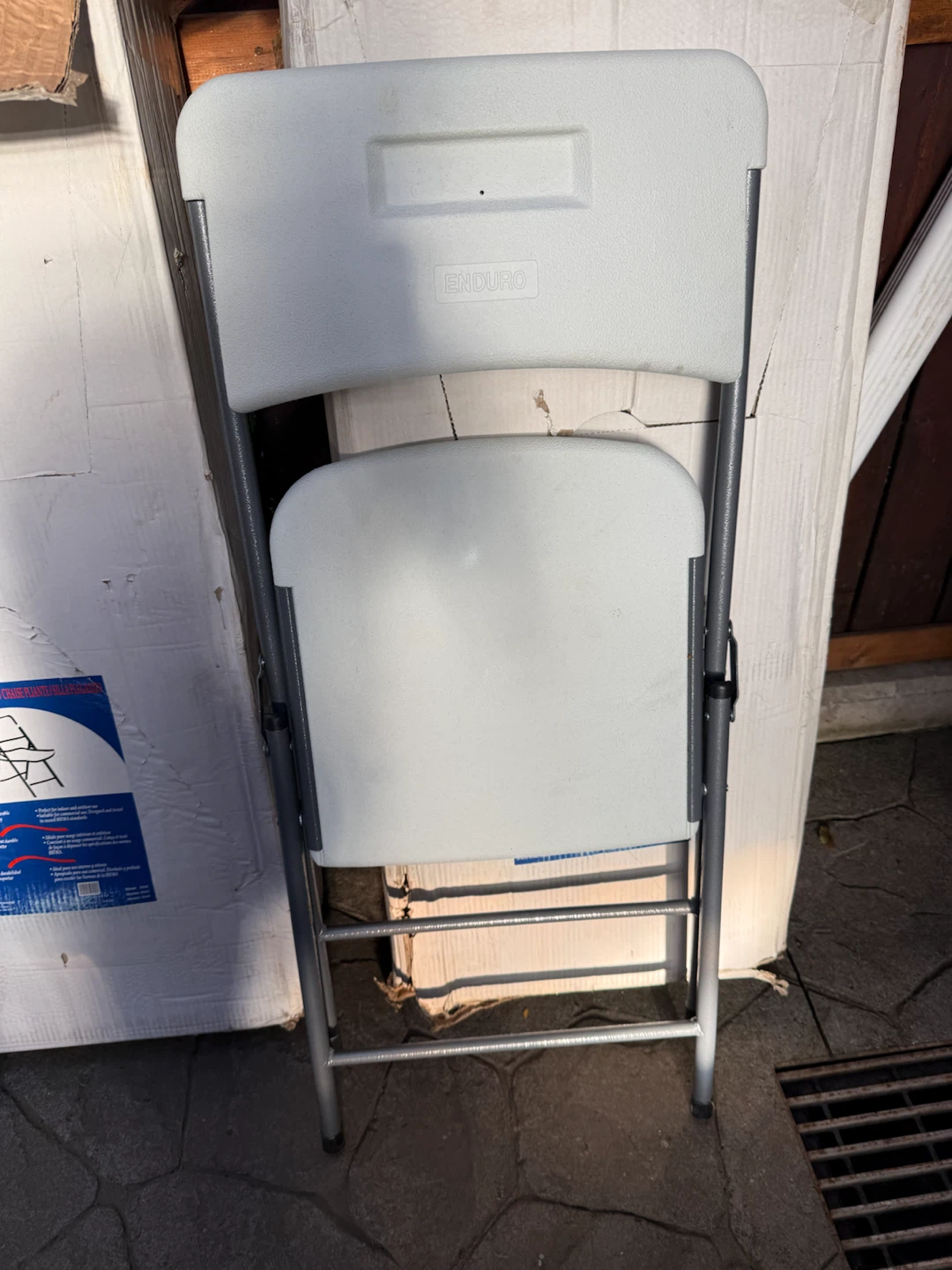 Foldable chairs plastic - photo 3