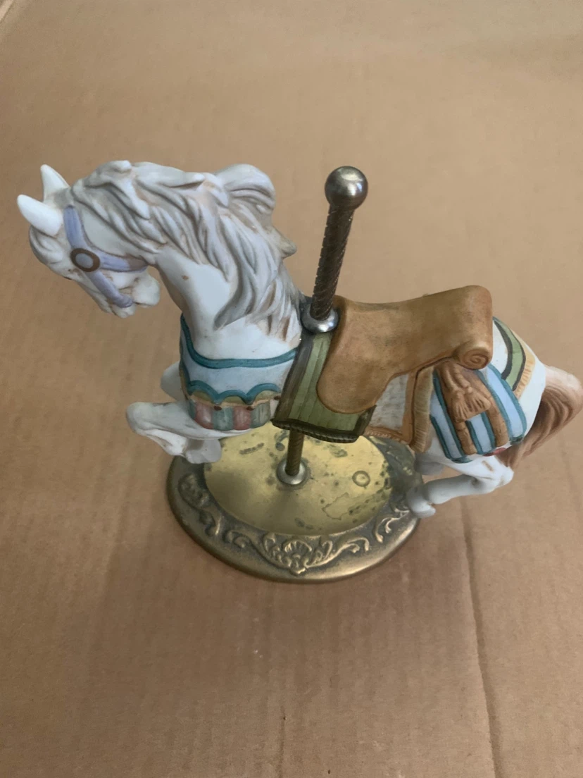 Vintage Willitts Ceramic Carousel Horse Figurine - photo 2