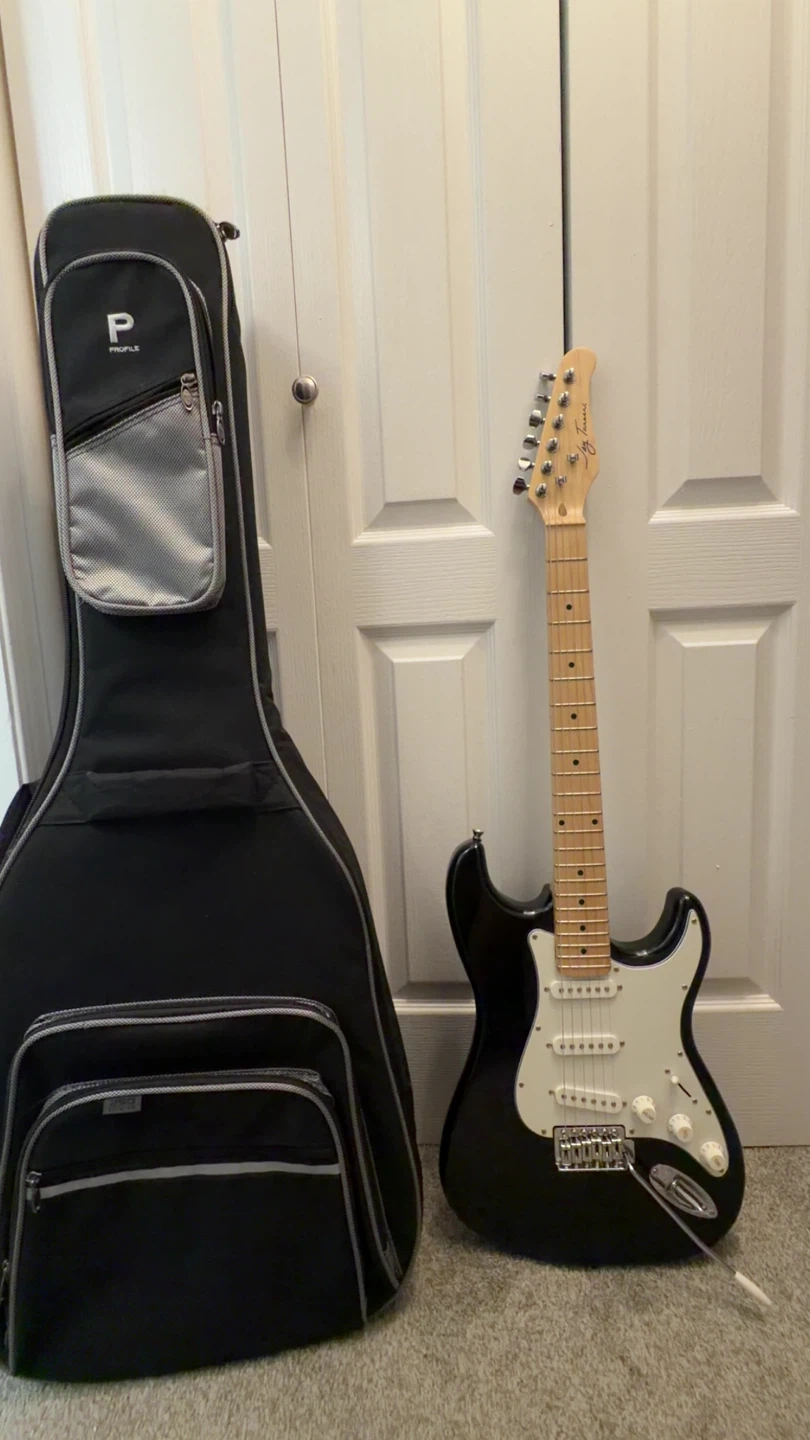 Jay Turser Electric Guitar with Gig Bag