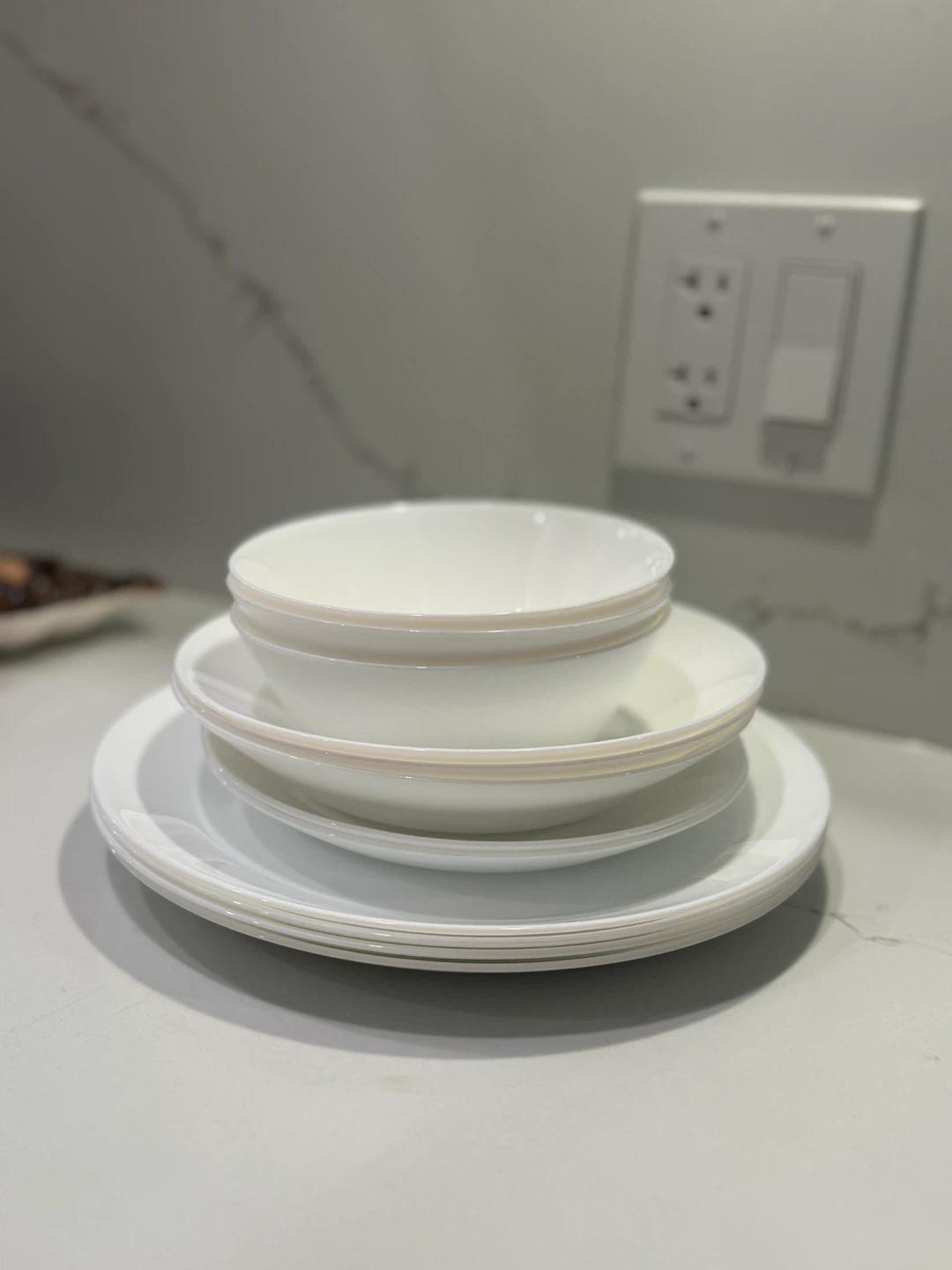 Corelle Winter Frost White 12-Piece Dinnerware Set - photo 4