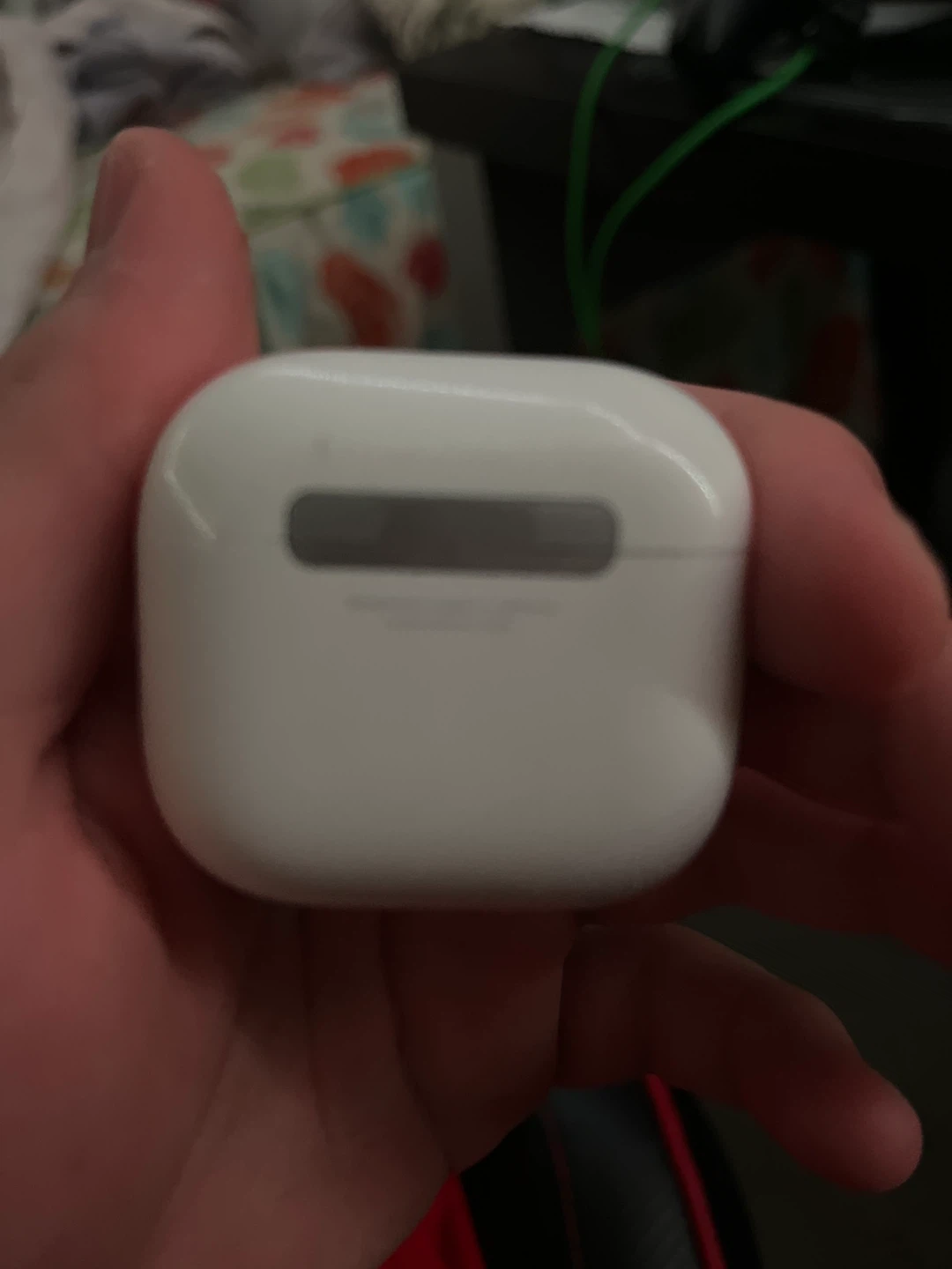 Apple AirPods Charging Case - photo 5