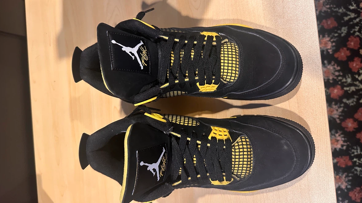 Jordan 4 yellow thunder - photo 3