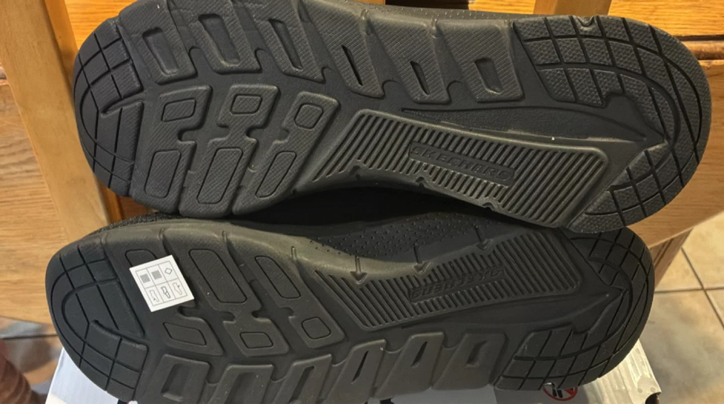 New Skechers Hands Free Swift Fit Shoes - Black Size 12 - photo 3