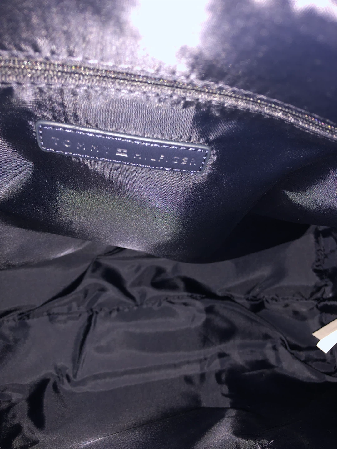 Tommy Hilfiger Monogram Tote Bag - photo 4