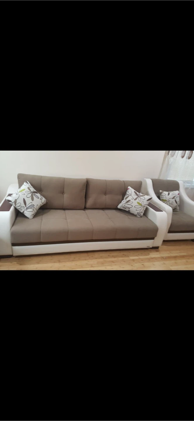 Modern Brown and White Sofa Set - photo 4