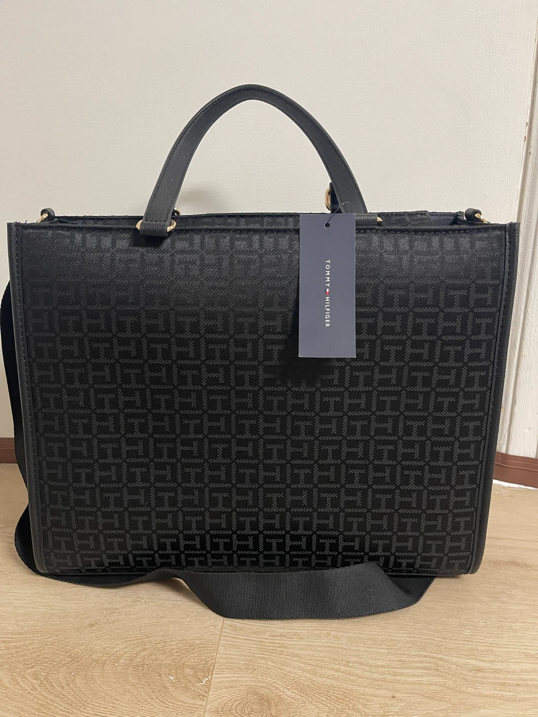 Tommy Hilfiger Monogram Tote Bag - photo 2