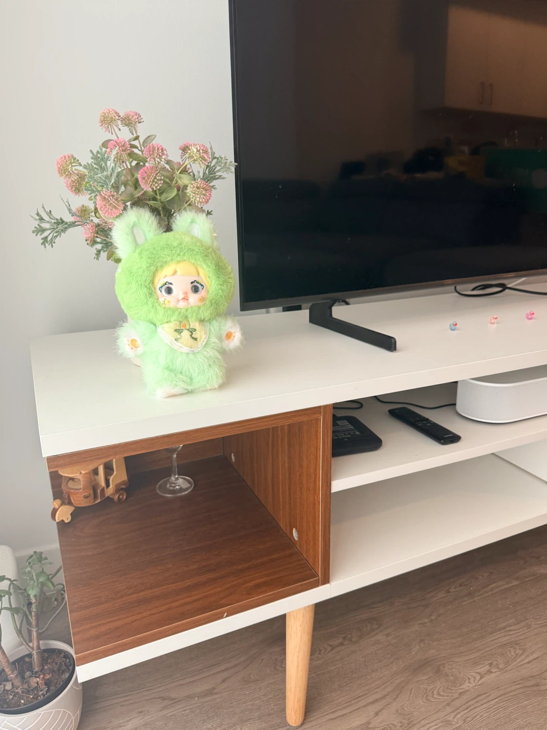 Modern Mid-Century Style TV Stand