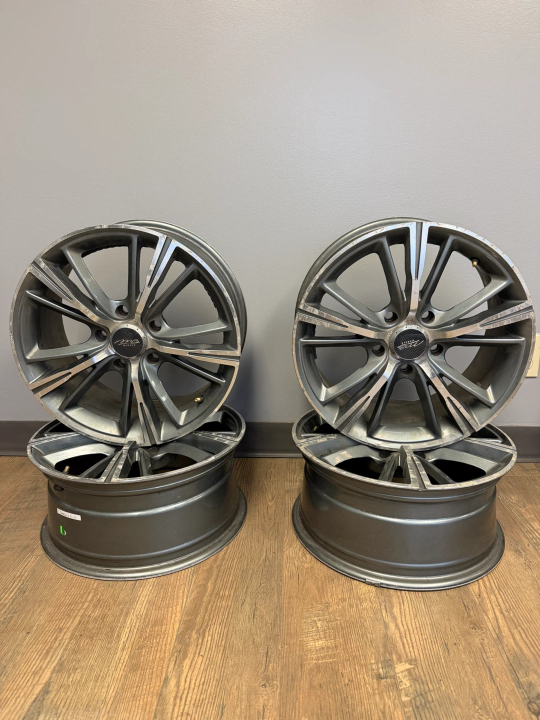 Set of 4 MB Wheels Alloy Rims