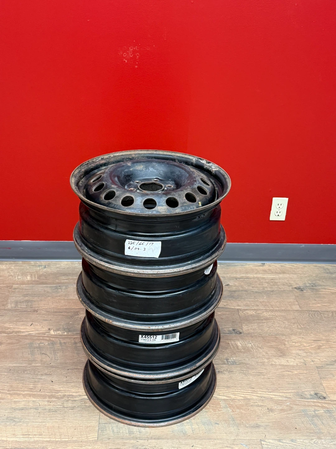 Set of 4 Steel Wheels 17x6.5 - photo 2