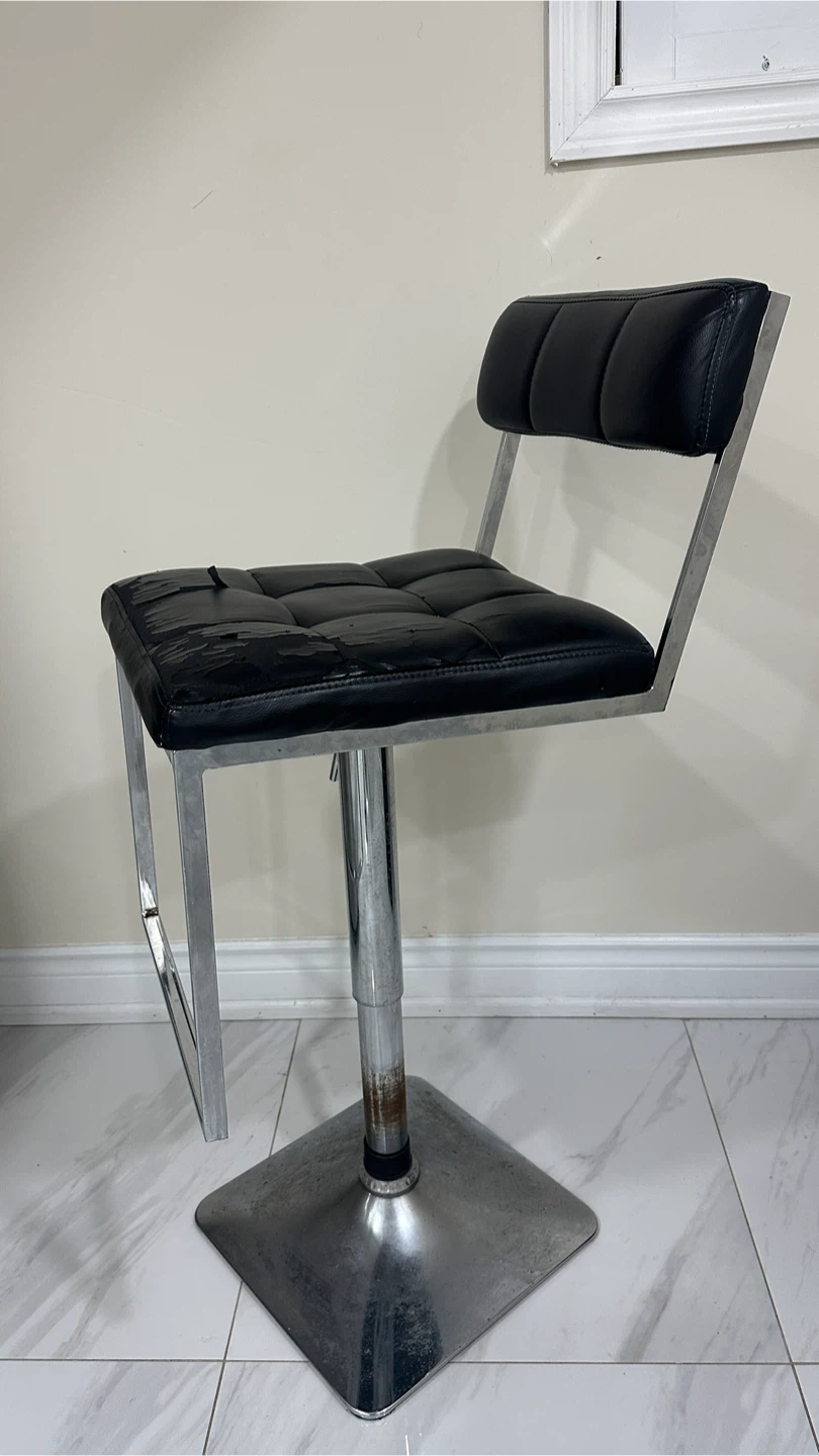Adjustable black faux leather bar stool - photo 3