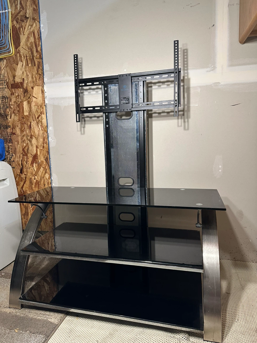 Modern TV Stand with Perlesmith Mount - photo 2