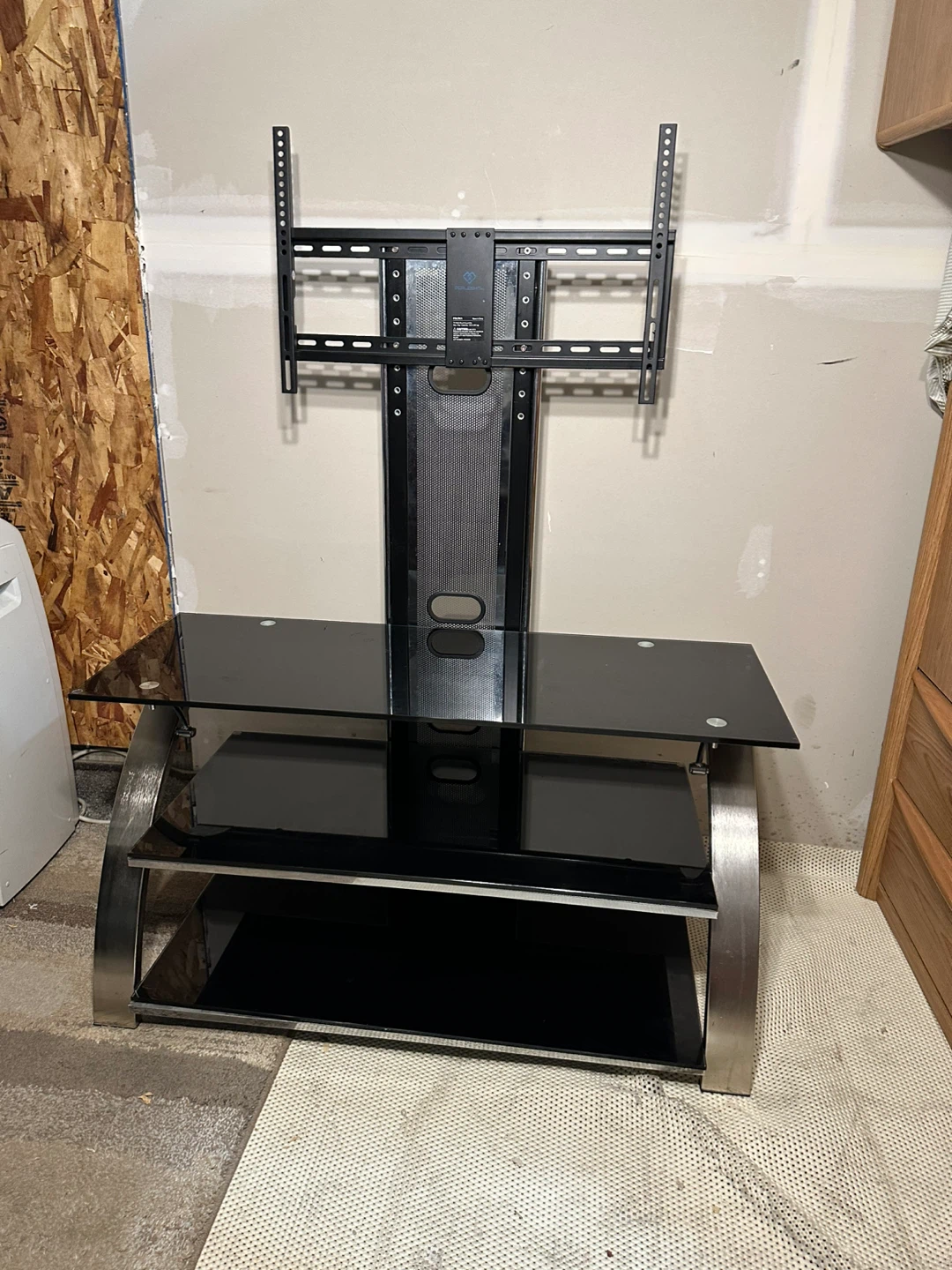 Modern TV Stand with Perlesmith Mount - photo 3