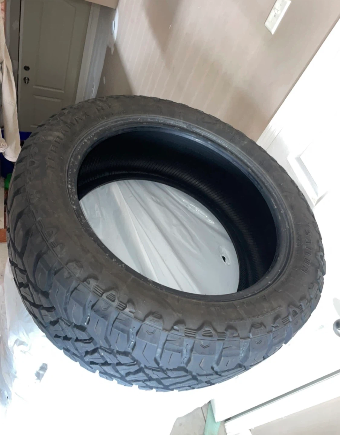 Ford Explorer Winter Tired