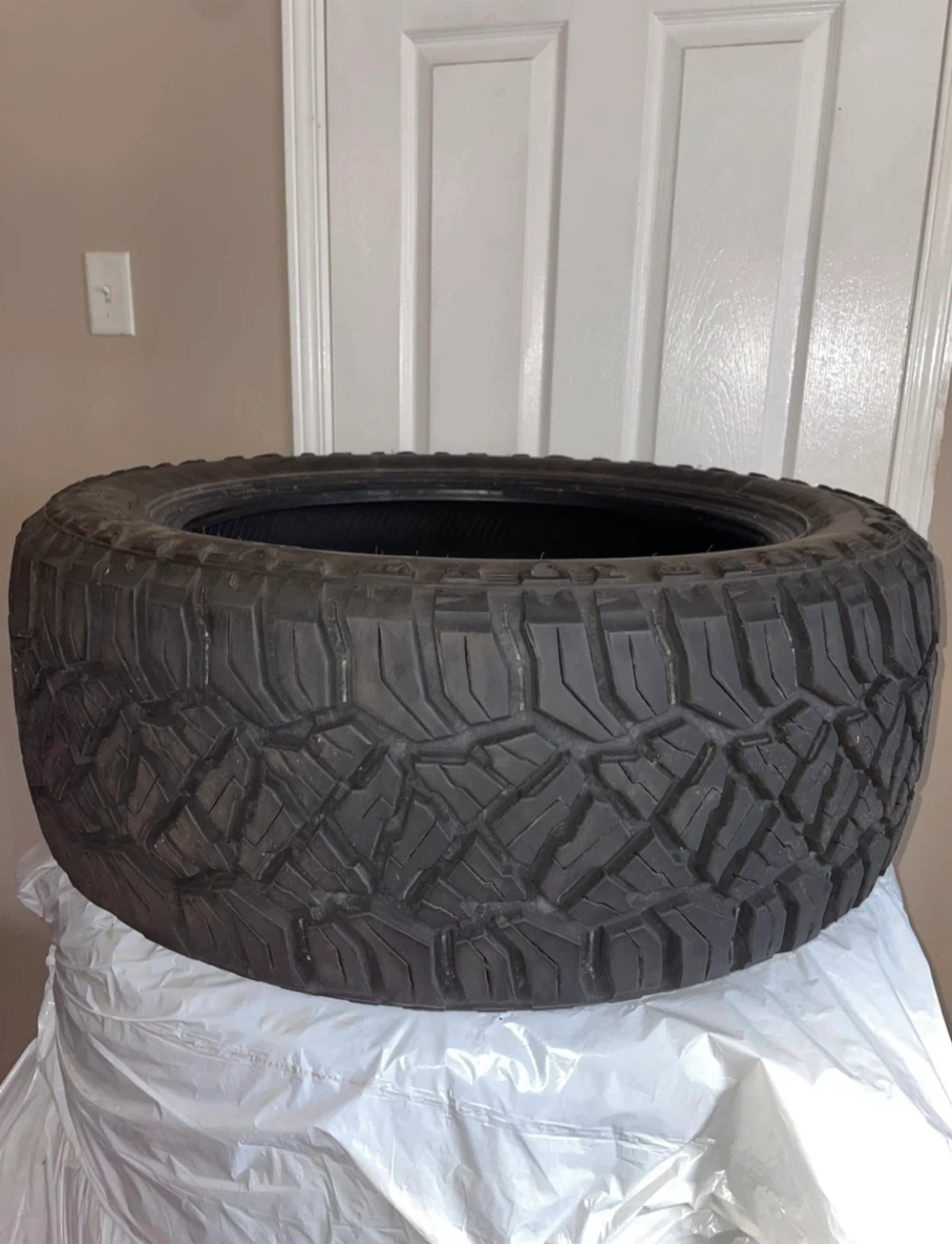 Ford Explorer Winter Tired - photo 2
