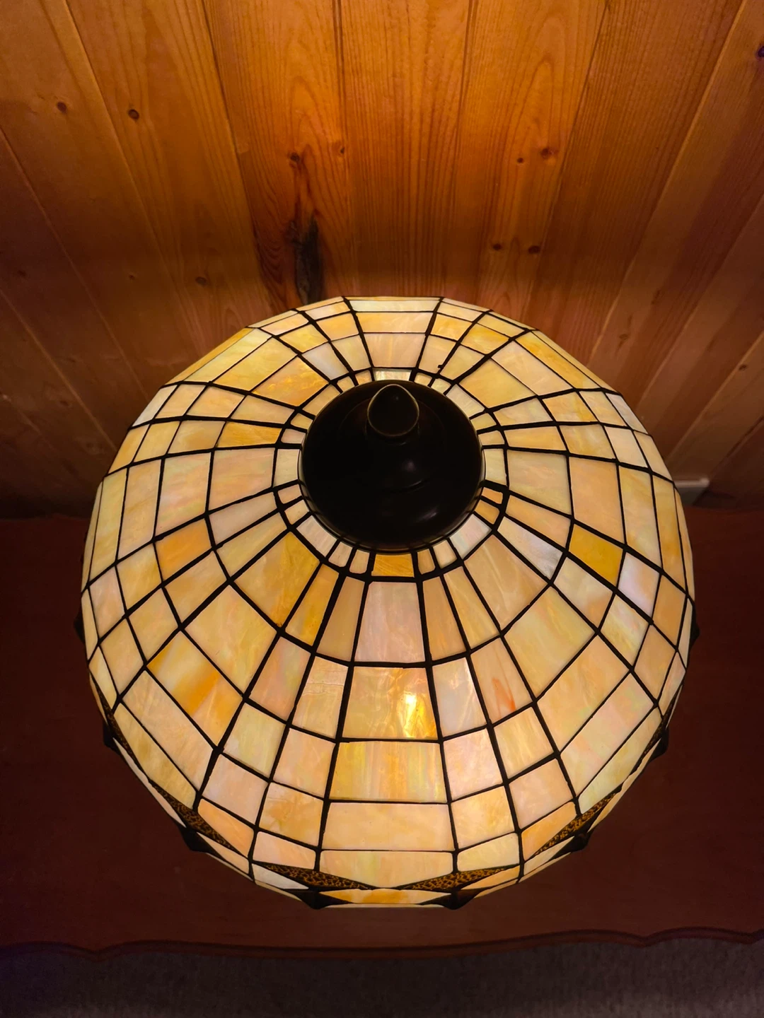 A gorgeous Tiffany Style stained glass table lamp - photo 5