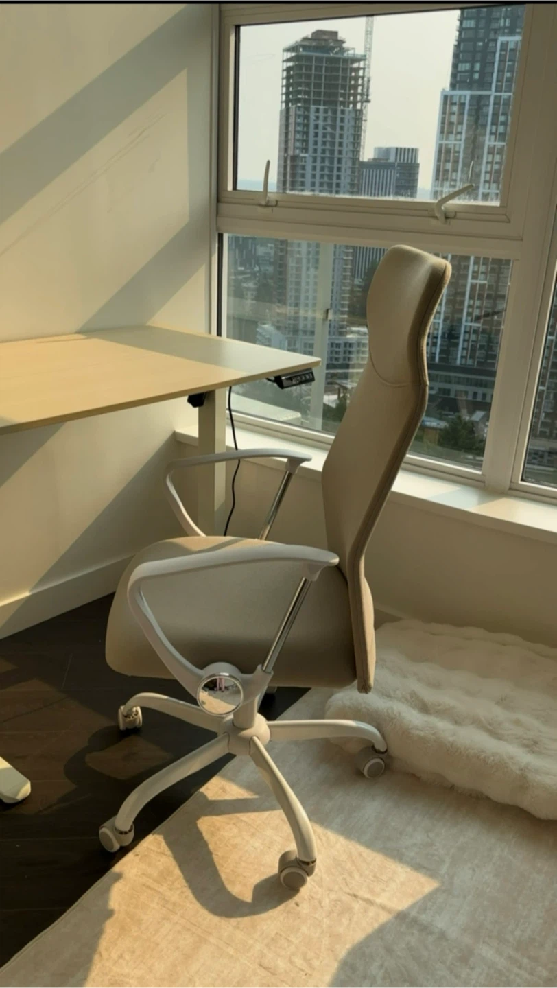 Ergonomic Office Desk Chair - photo 2