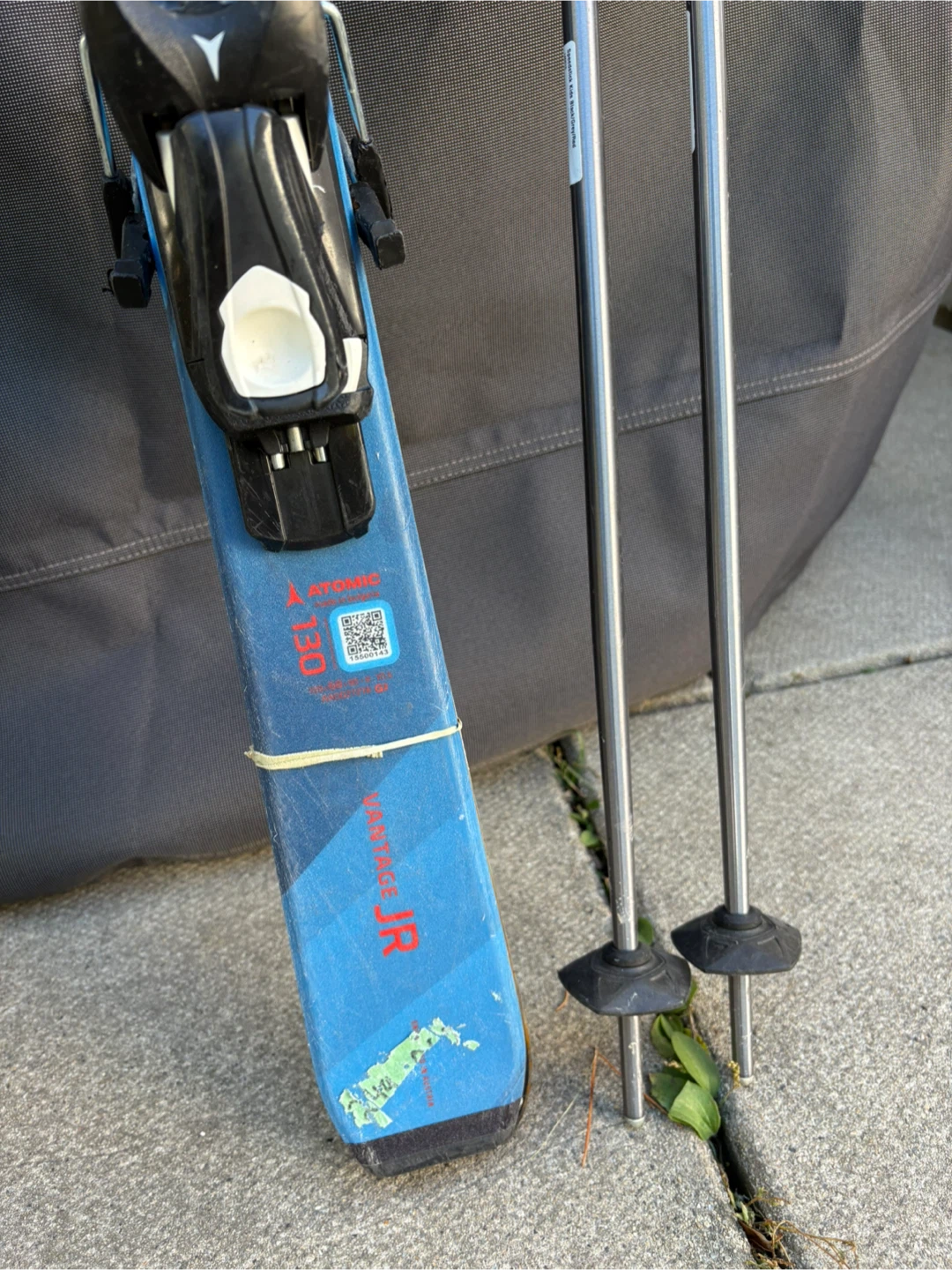 Volkl and Atomic Kids Skis with Poles - photo 5