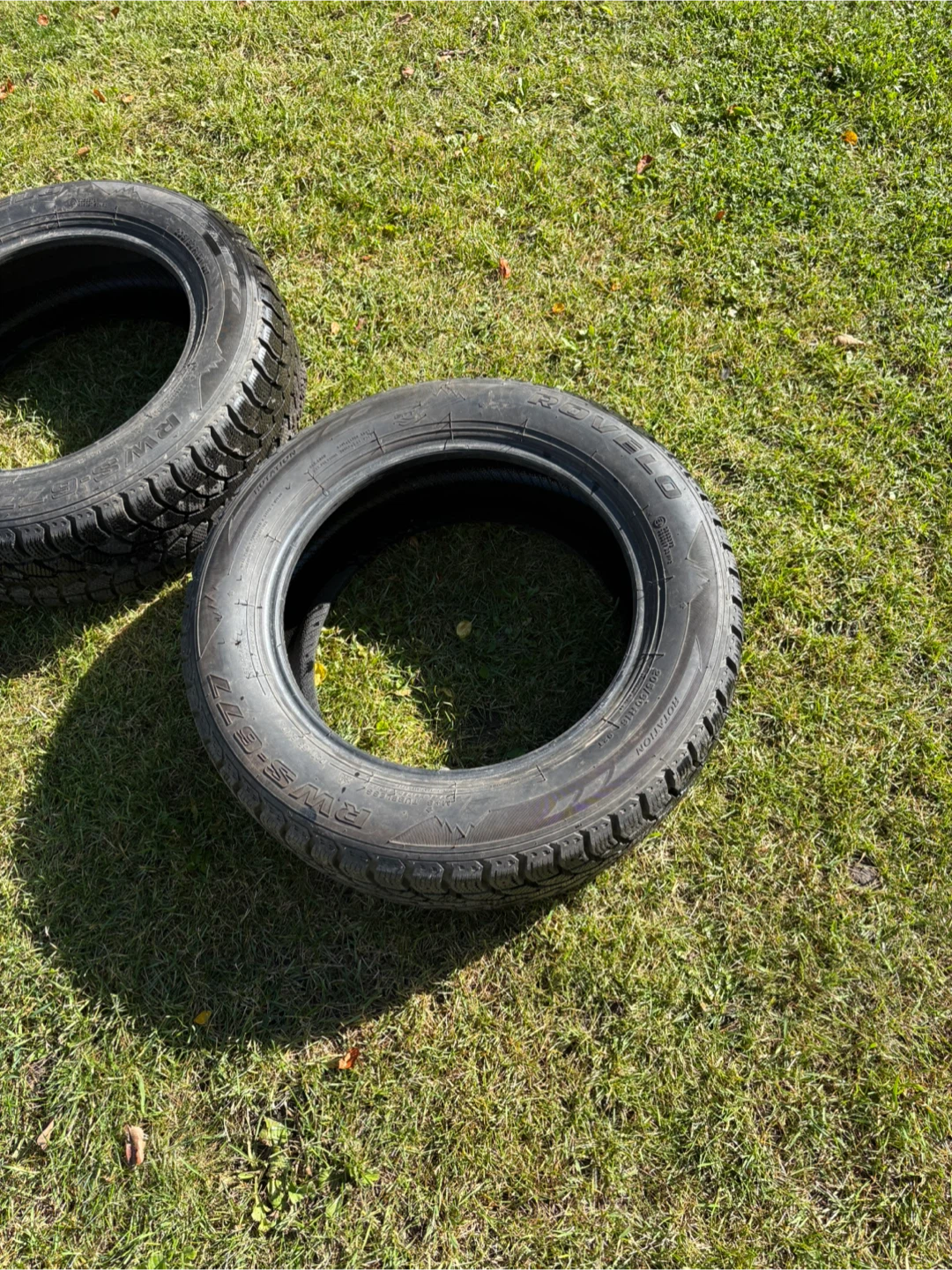 Two Rovelo RWS-677 Winter Tires - photo 4