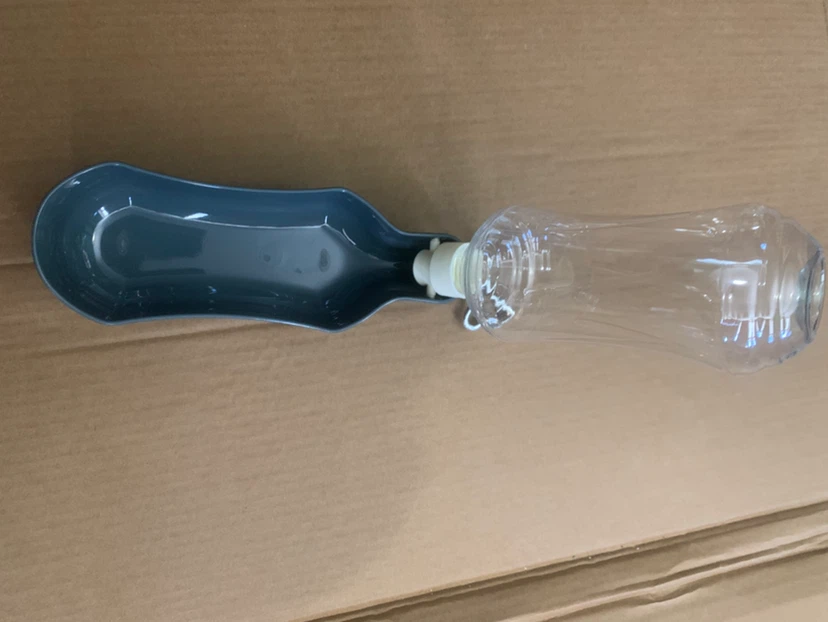 Portable Pet Water Bottle - photo 2