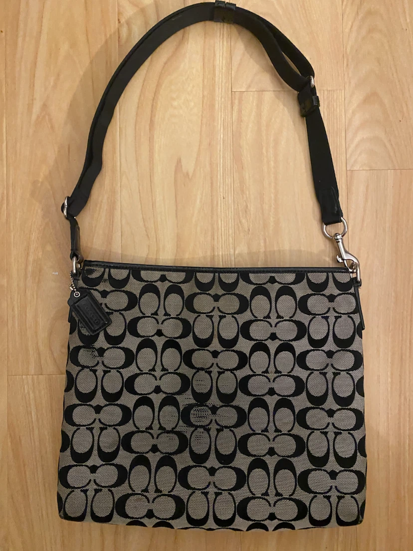 Coach Signature Crossbody Bag - photo 2