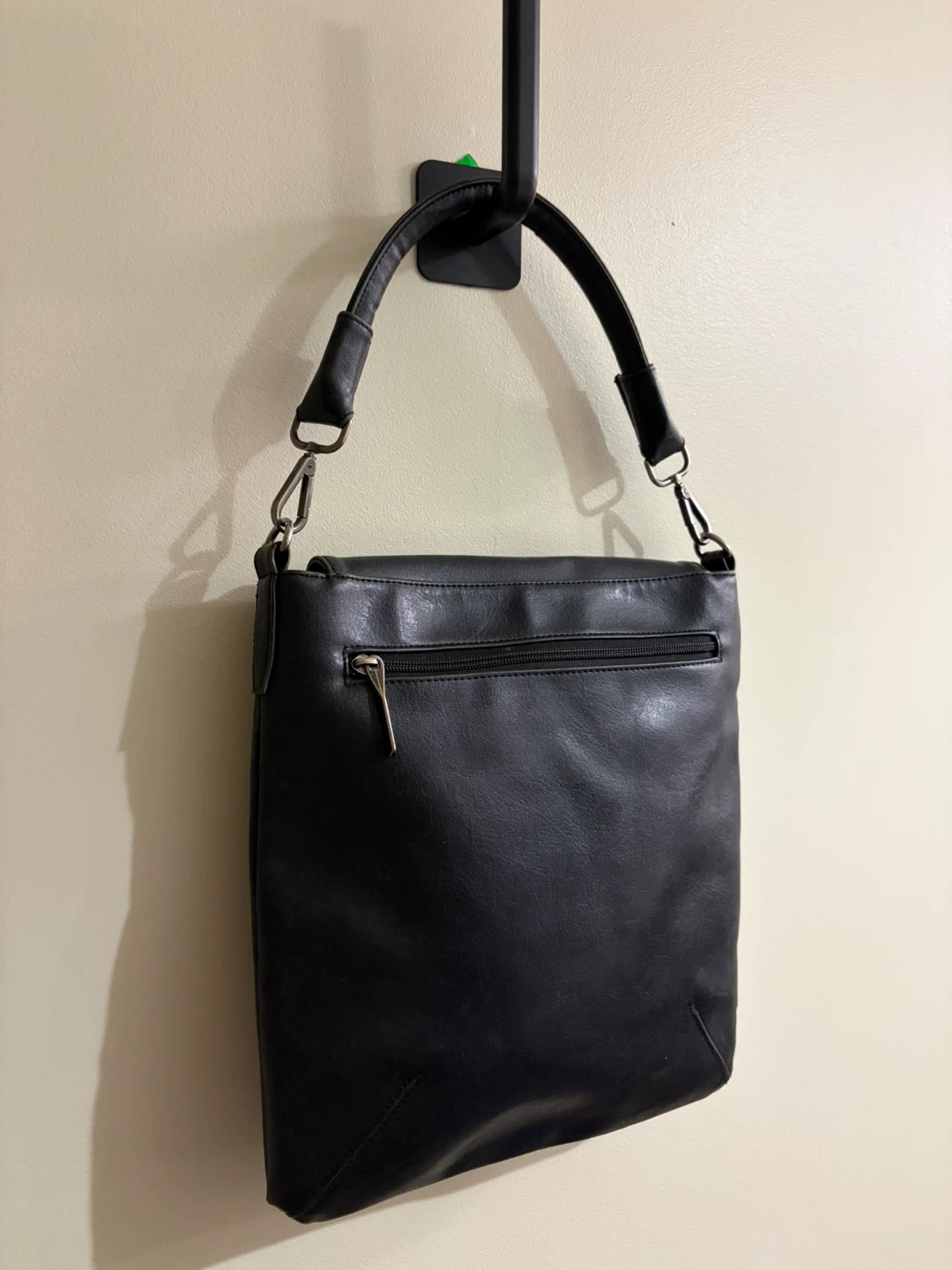 Matt & Nat Black Shoulder Bag - photo 2