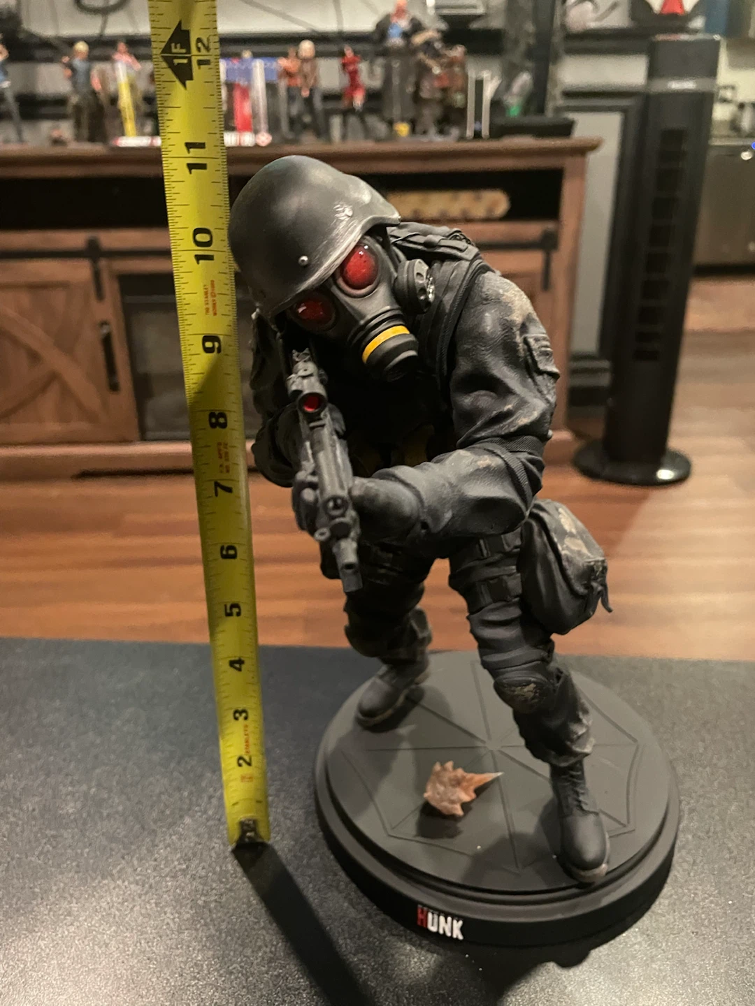 Resident Evil HUNK Statue
