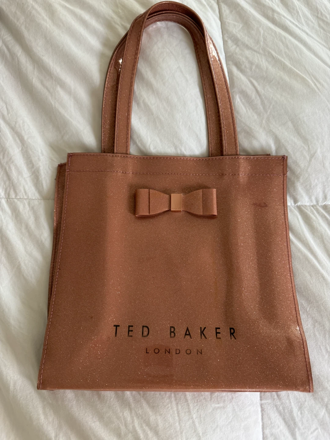 All 7 designer Bags for $80!! Estate Sale - photo 2