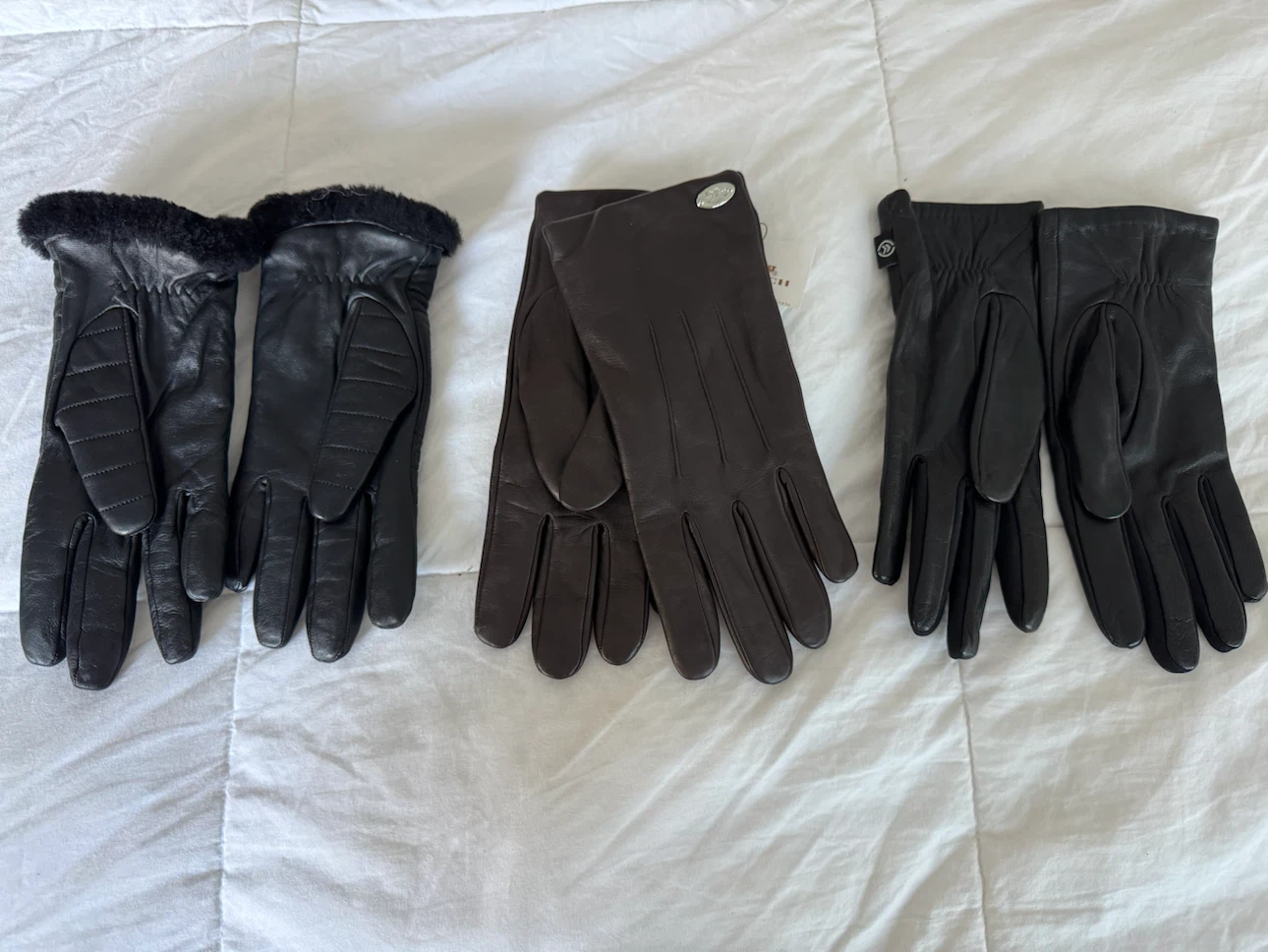 Brand New COACH Ladies Winner Gloves UGG Gloves and - photo 5