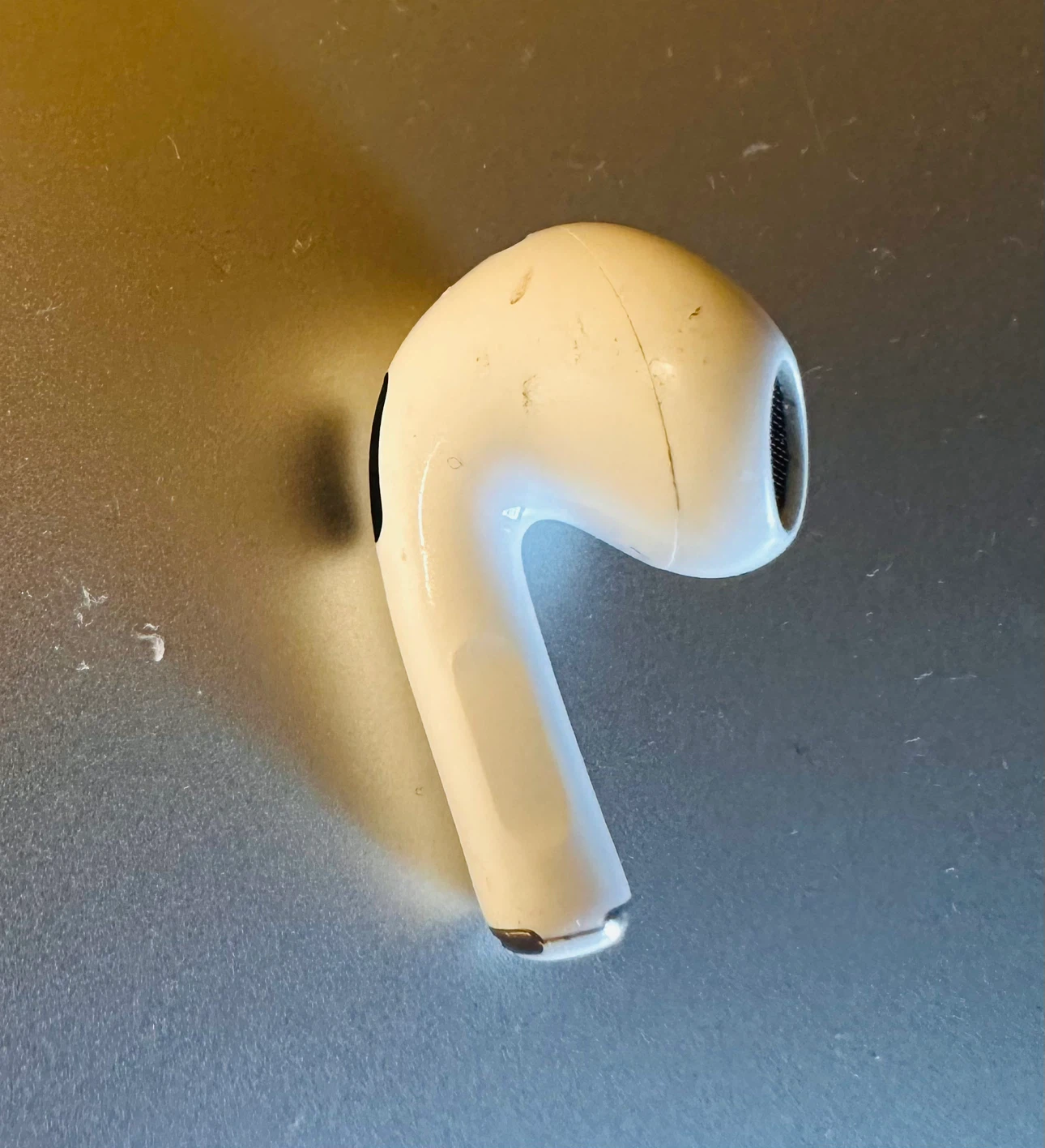 Apple AirPods 3rd Generation Right Earbud - photo 3