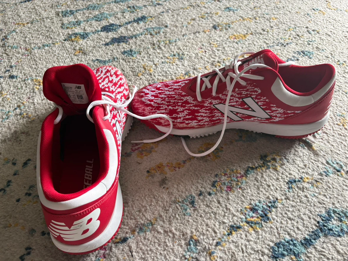 New Balance T4040TR5 Running Shoes from the Calgary Stampeders
