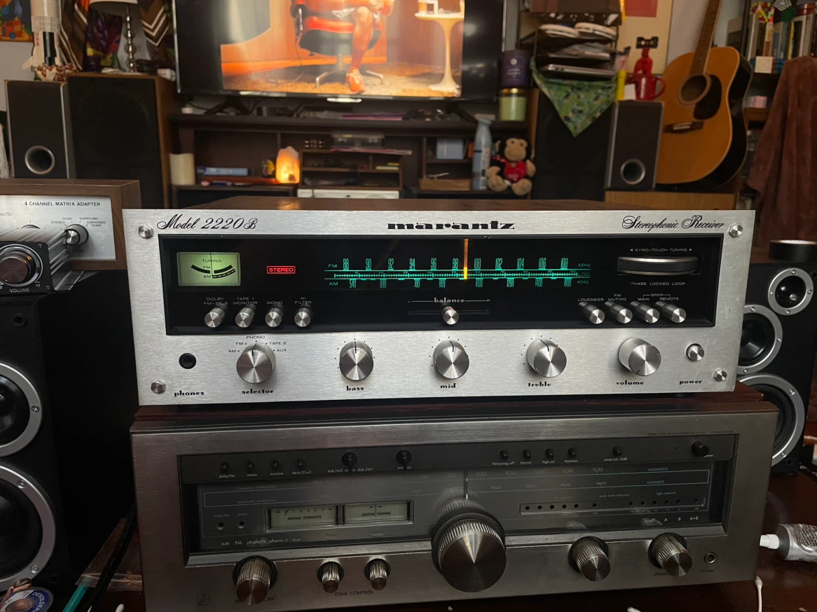 Mid-70s Marantz Model 2220B Receiver - Rescued and Restored - photo 5