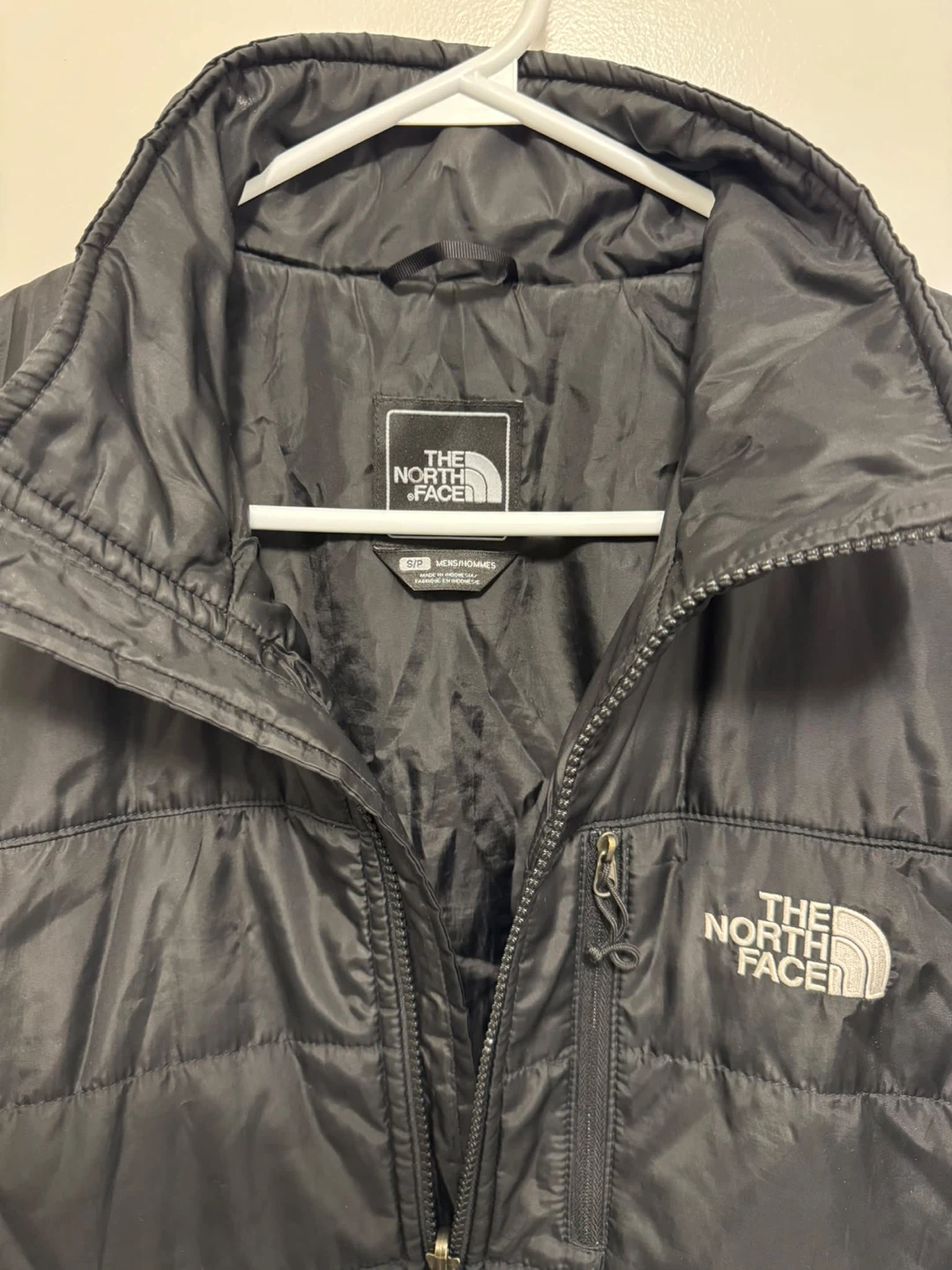 The North Face Black Insulated Jacket - Mens Small - photo 2
