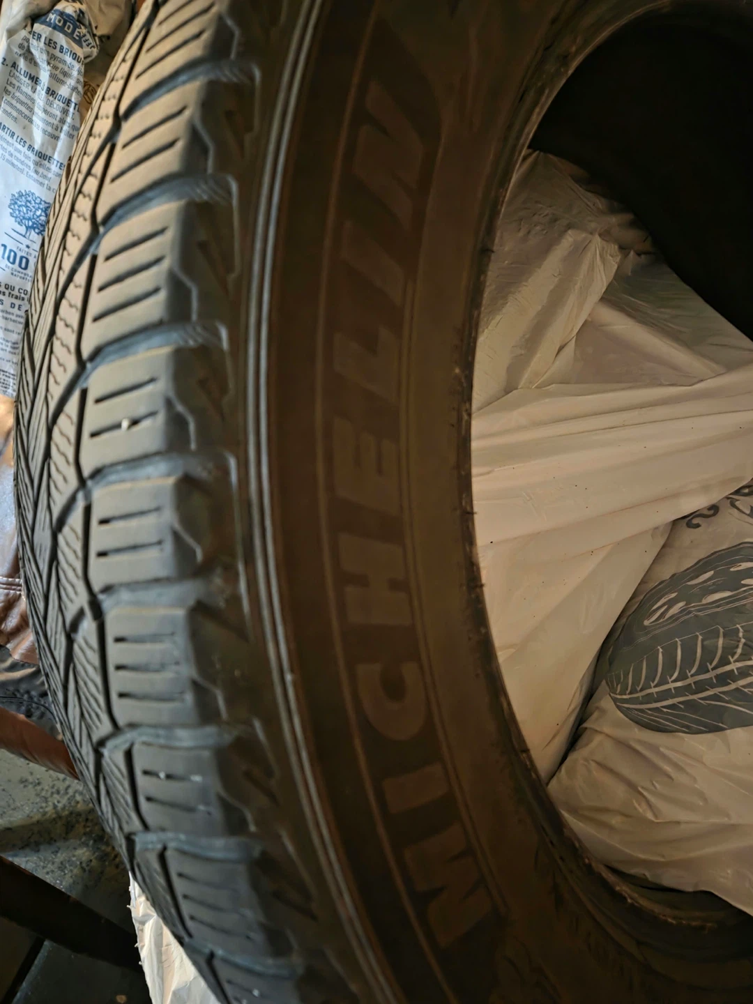 Michelin 235/60 R18 Tire