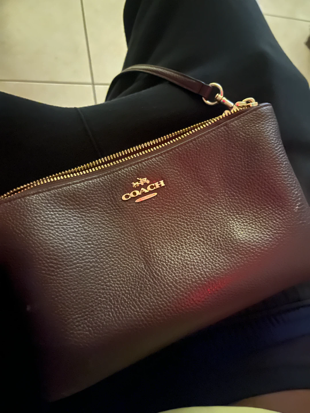 Coach Double Corner Zip Wristlet Burgundy