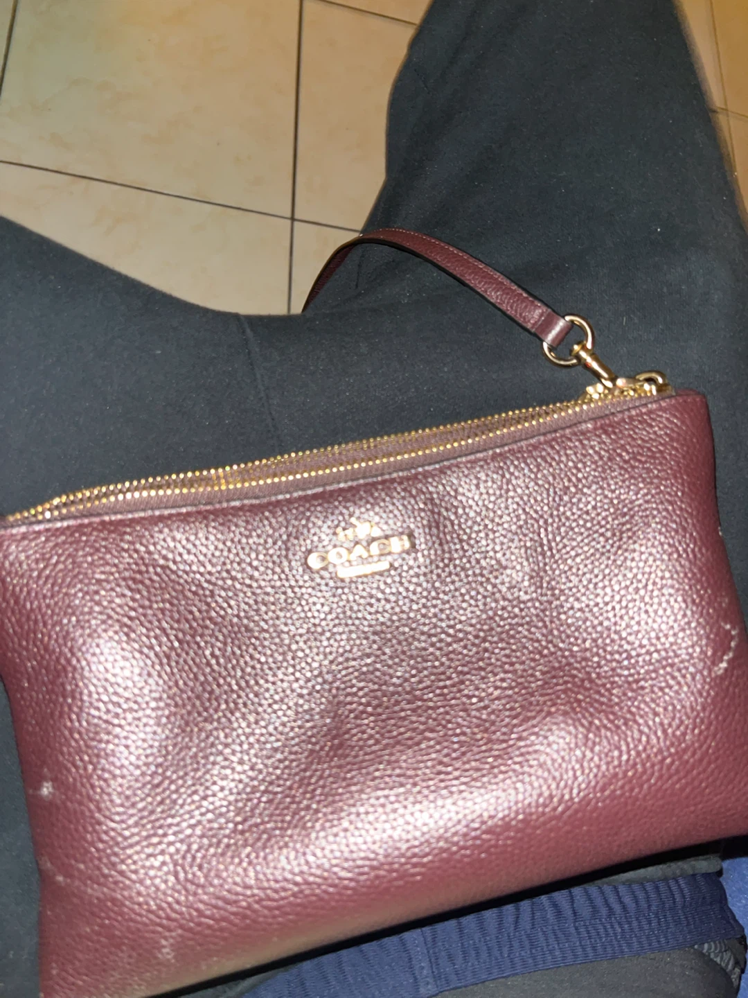 Coach Double Corner Zip Wristlet Burgundy - photo 4